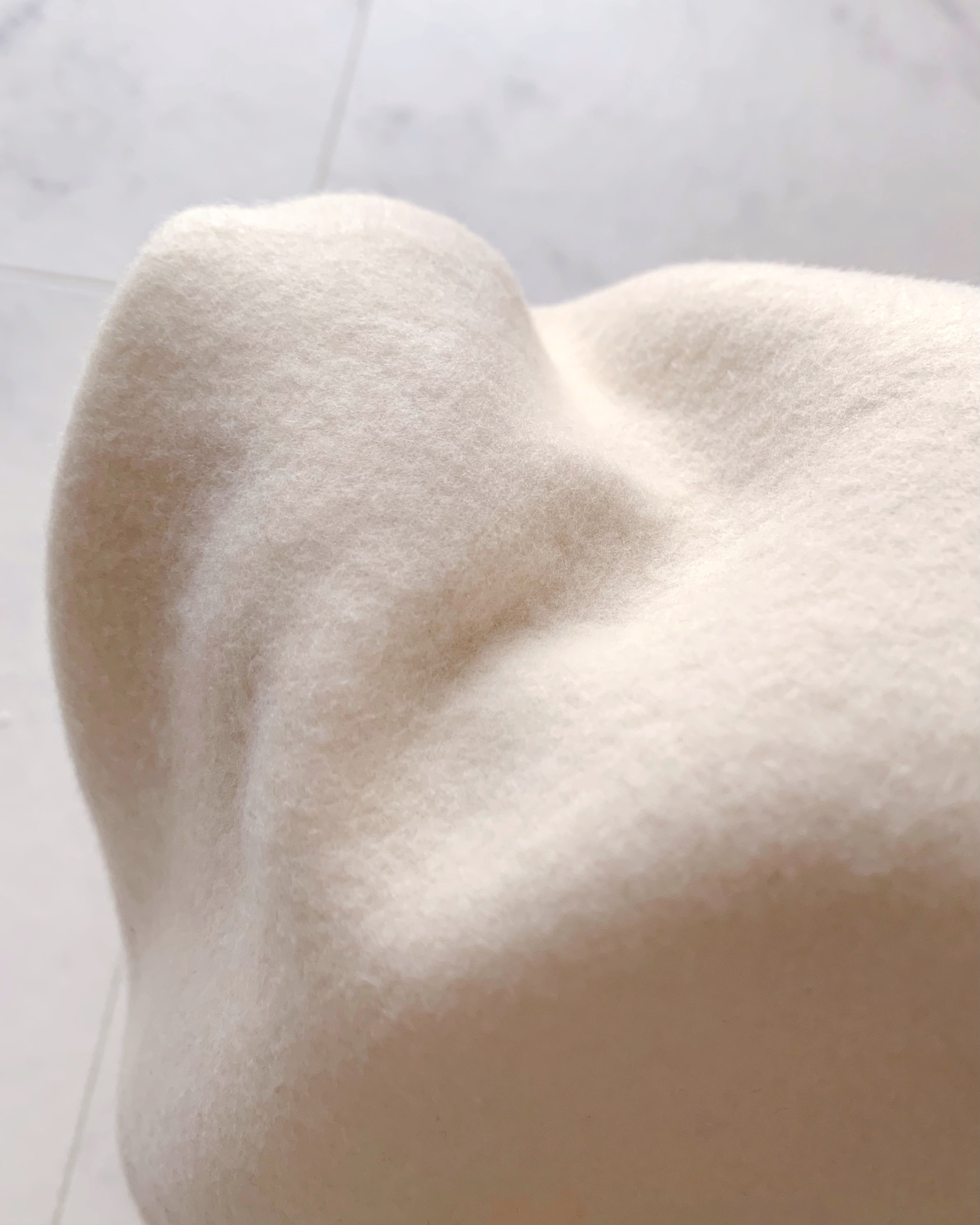 ZARA(ザラ)のおすすめファションアイテム「フーディ」