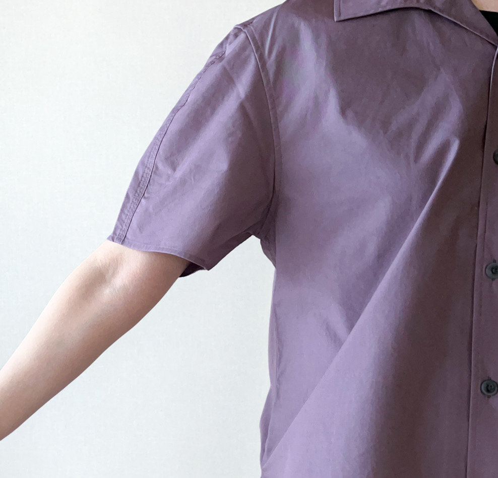 ユニクロのおすすめアイテム「ワイドカラーシャツ（半袖）」