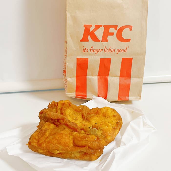 KFC（ケンタッキー・フライド・チキン）のアレンジレシピ「ガーリックTKG」