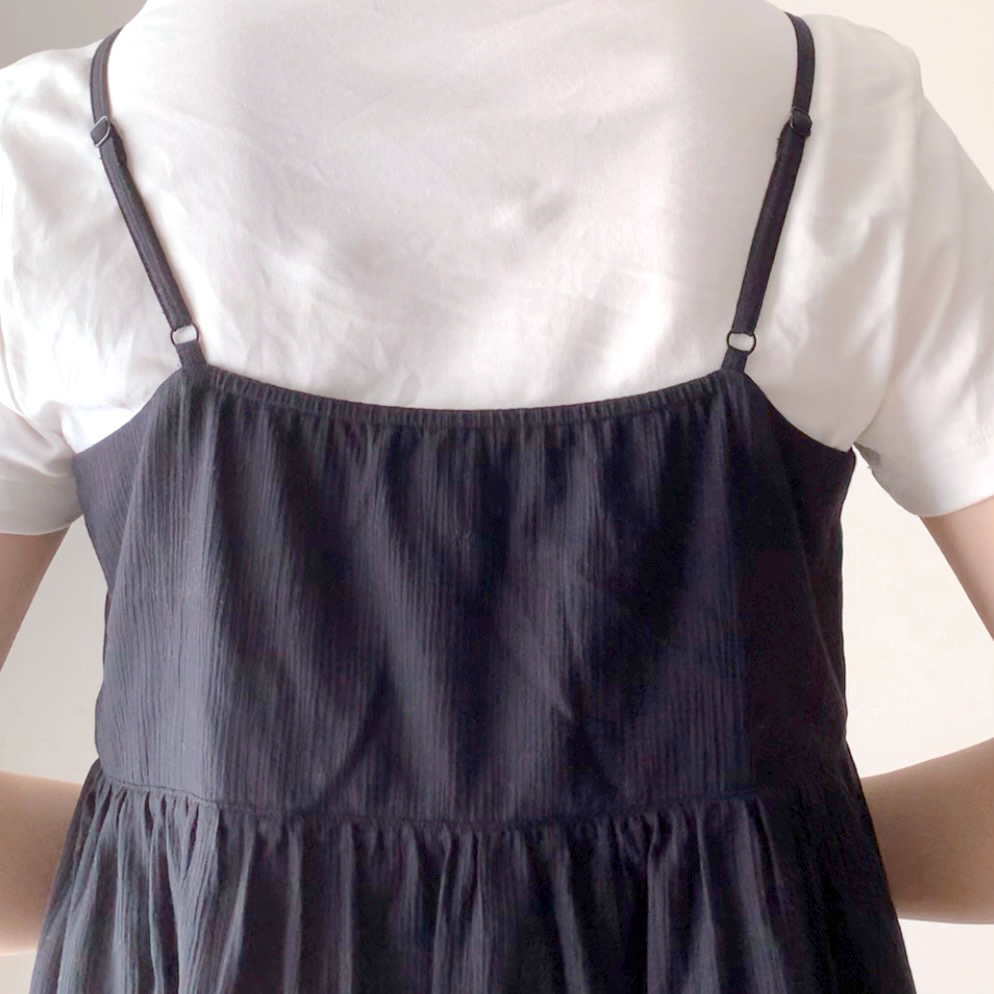 ユニクロのおすすめファッションアイテム「クリンクルコットンキャミソールワンピース(丈標準113.5~124cm)」