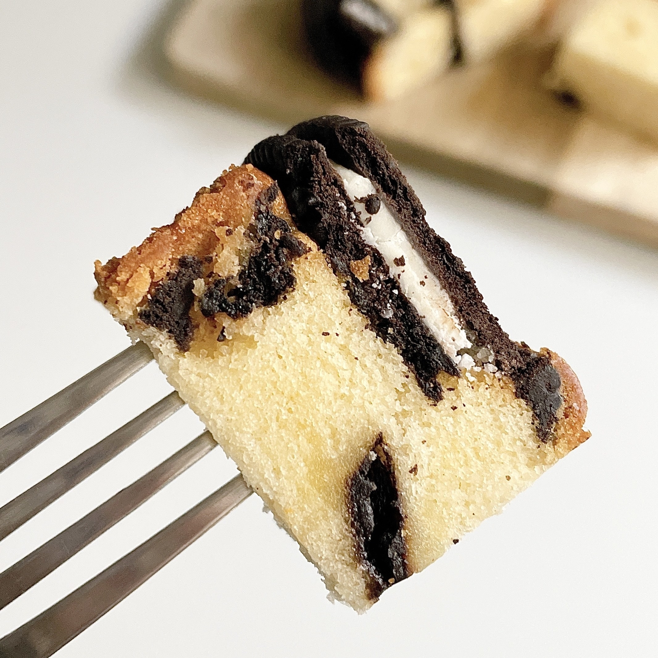 Starbucks Coffee(スターバックスコーヒー)のおすすめスイーツ「クッキーとチョコレートのパウンドケーキ」