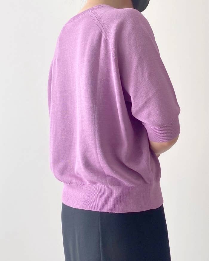 無印良品のおすすめファッションアイテム「婦人 ＵＶカットヘンプ混クルーネック五分袖セーター」