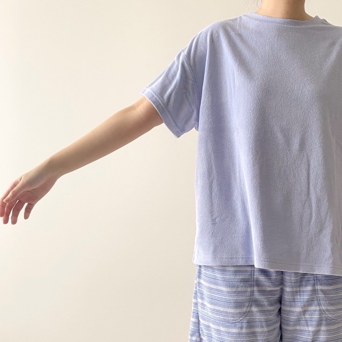 GUのおすすめルームウェア「ソフトパイルラウンジセット(半袖&ショートパンツ)」