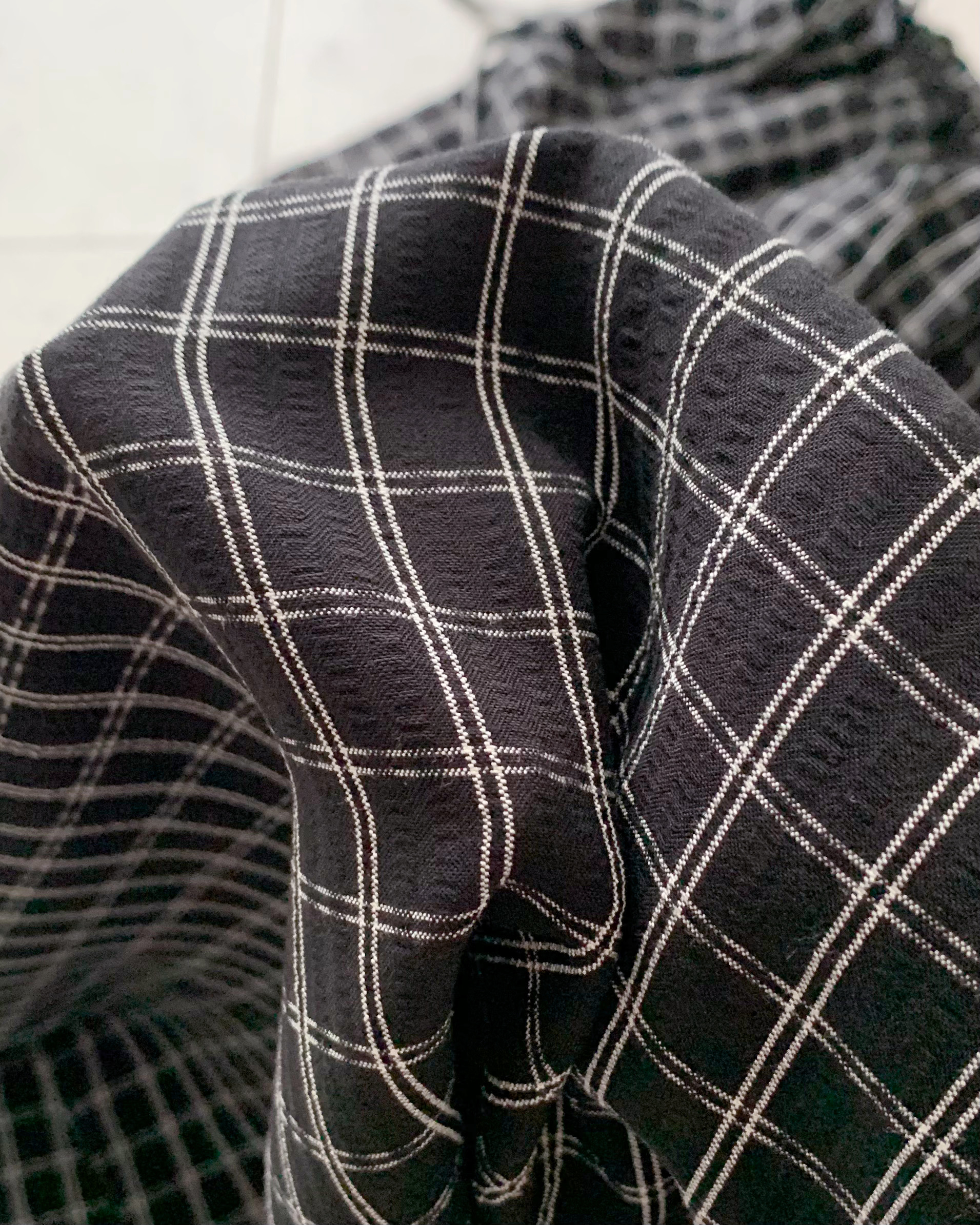 UNIQLO(ユニクロ)のおすすめトップス「ギャザークロップドチェックブラウス(半袖)」