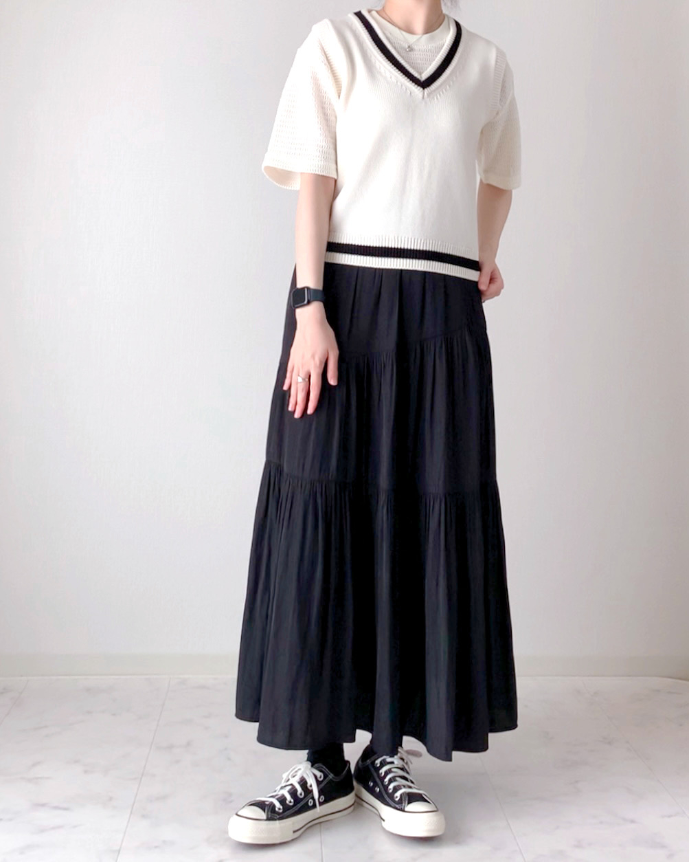 GU(ジーユー)のおすすめトップス「メッシュテクスチャー クルーネックT(5分袖)」