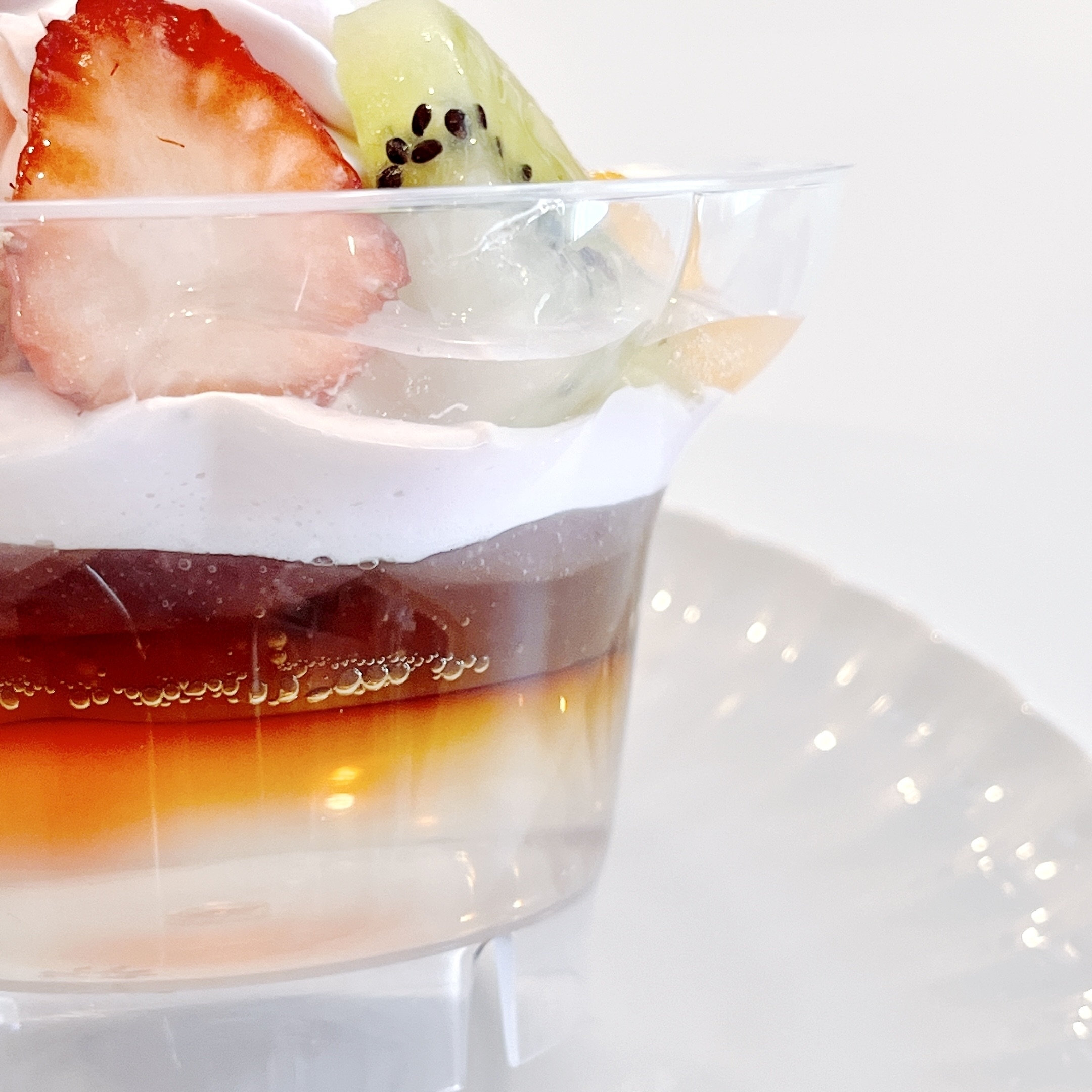 コージーコーナーのおすすめのスイーツ「お花見あんみつパルフェ」