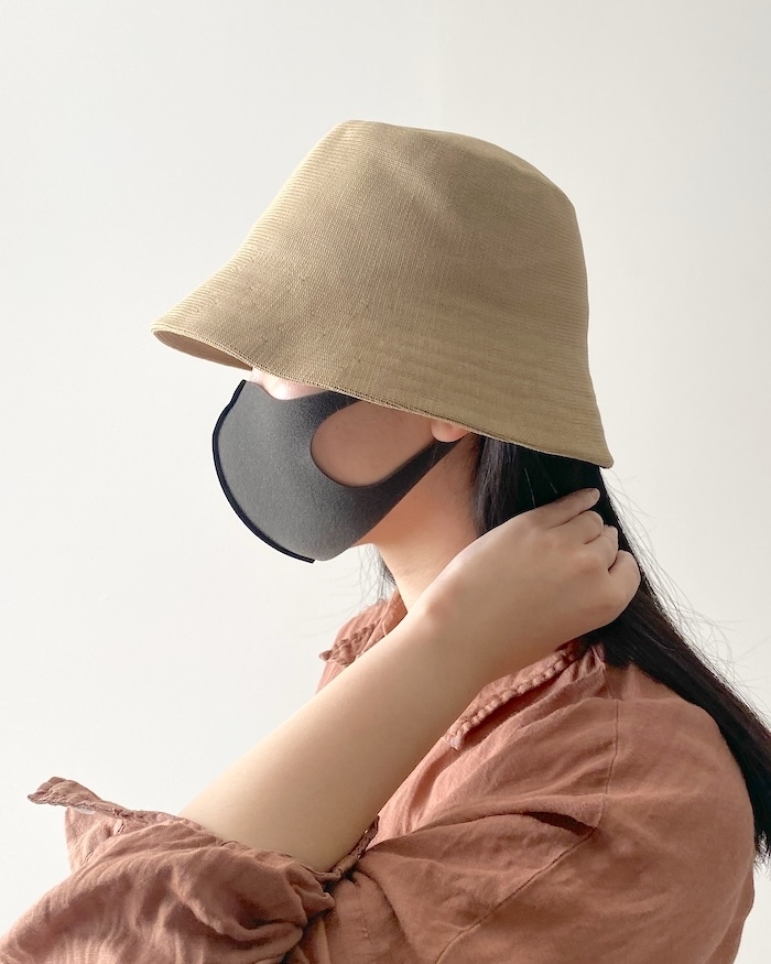 ユニクロのおすすめファッションアイテム「UVカットニットバケットハット」