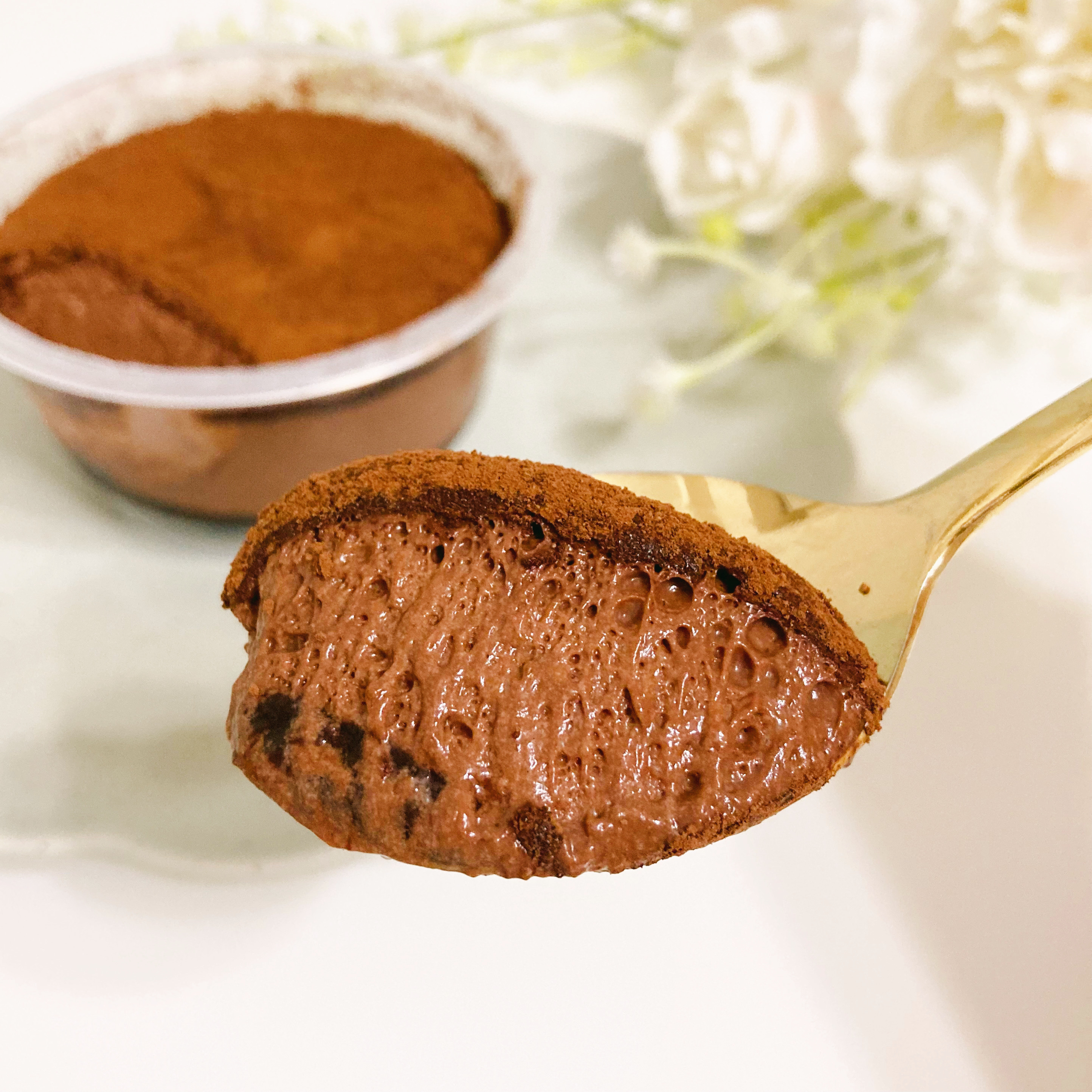 業務スーパーのおすすめスイーツ「チョコレートトリュフ」