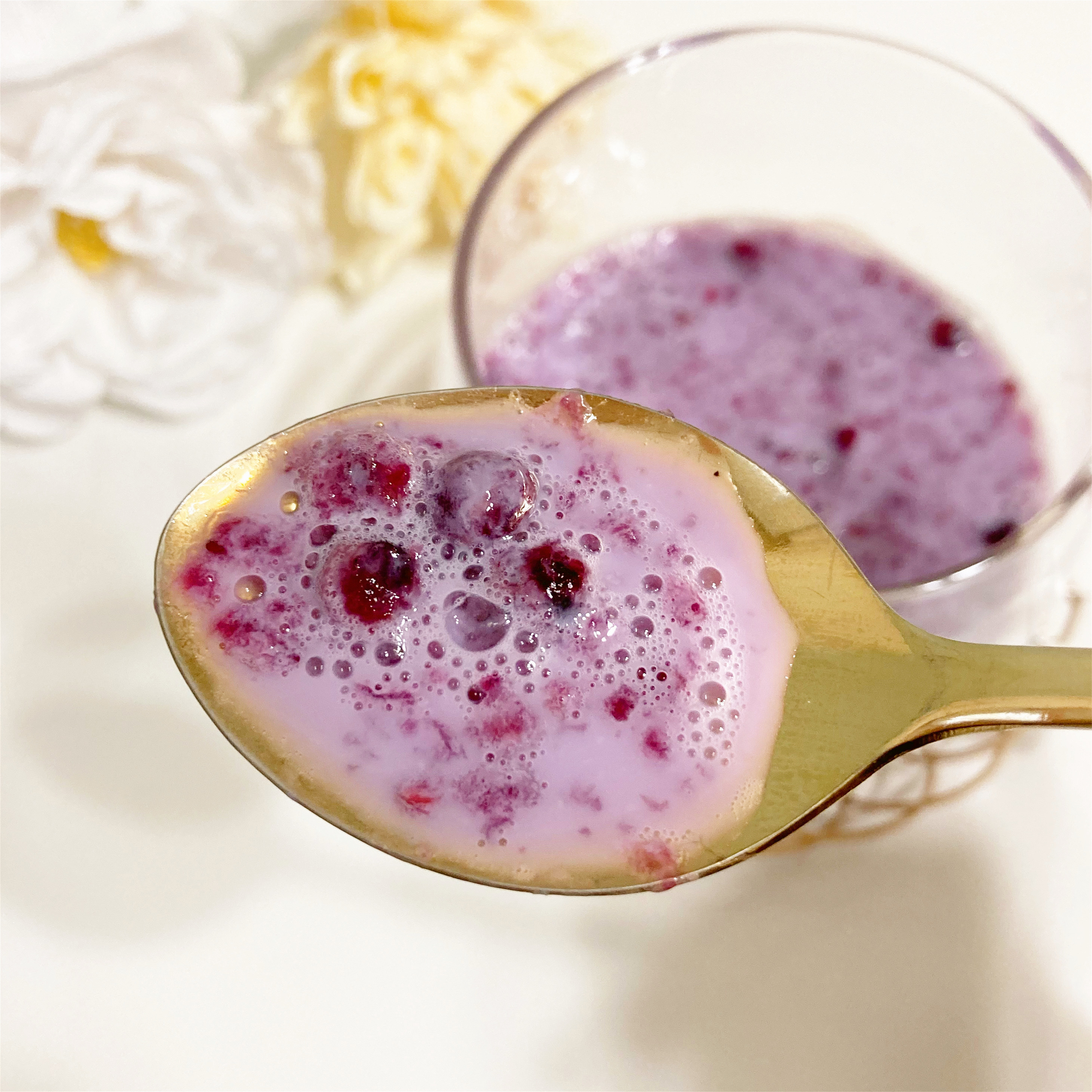 DAISO(ダイソー)で見つけた贅沢ドリンク「デザートベース(ブルーベリー&ラズベリー)」