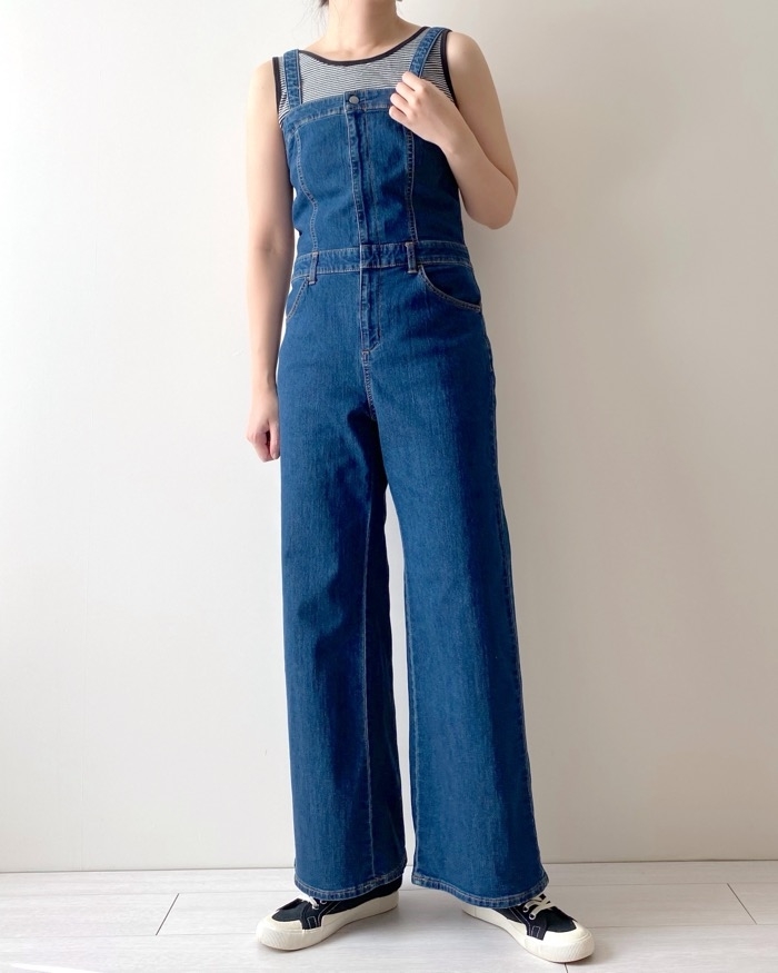 GU（ジーユー）のおすすめファッションアイテム「ベアトップサロペットパンツ」