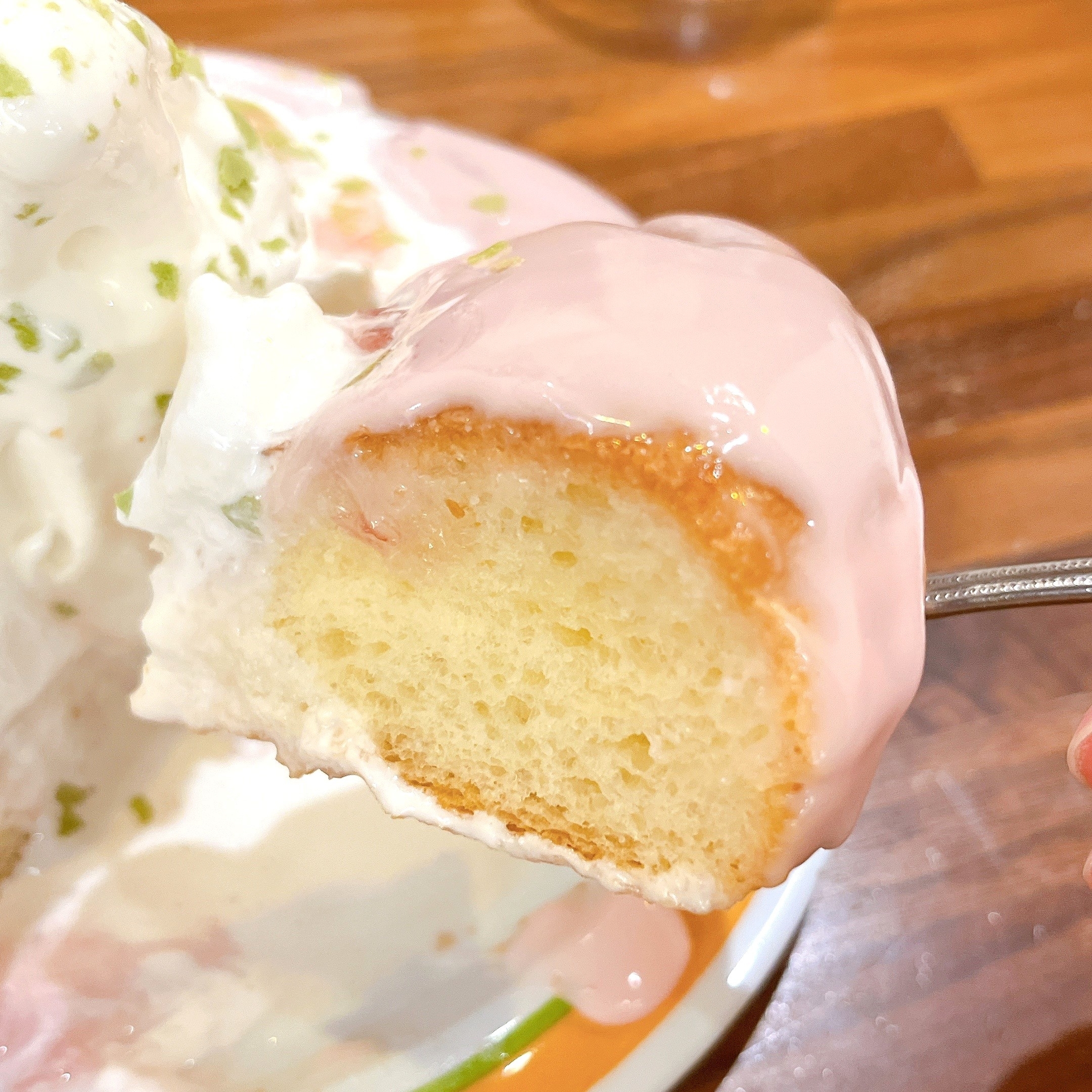 コメダ珈琲店のオススメのメニュー「桜咲くおぱんちゅうさぎのシロノワール」