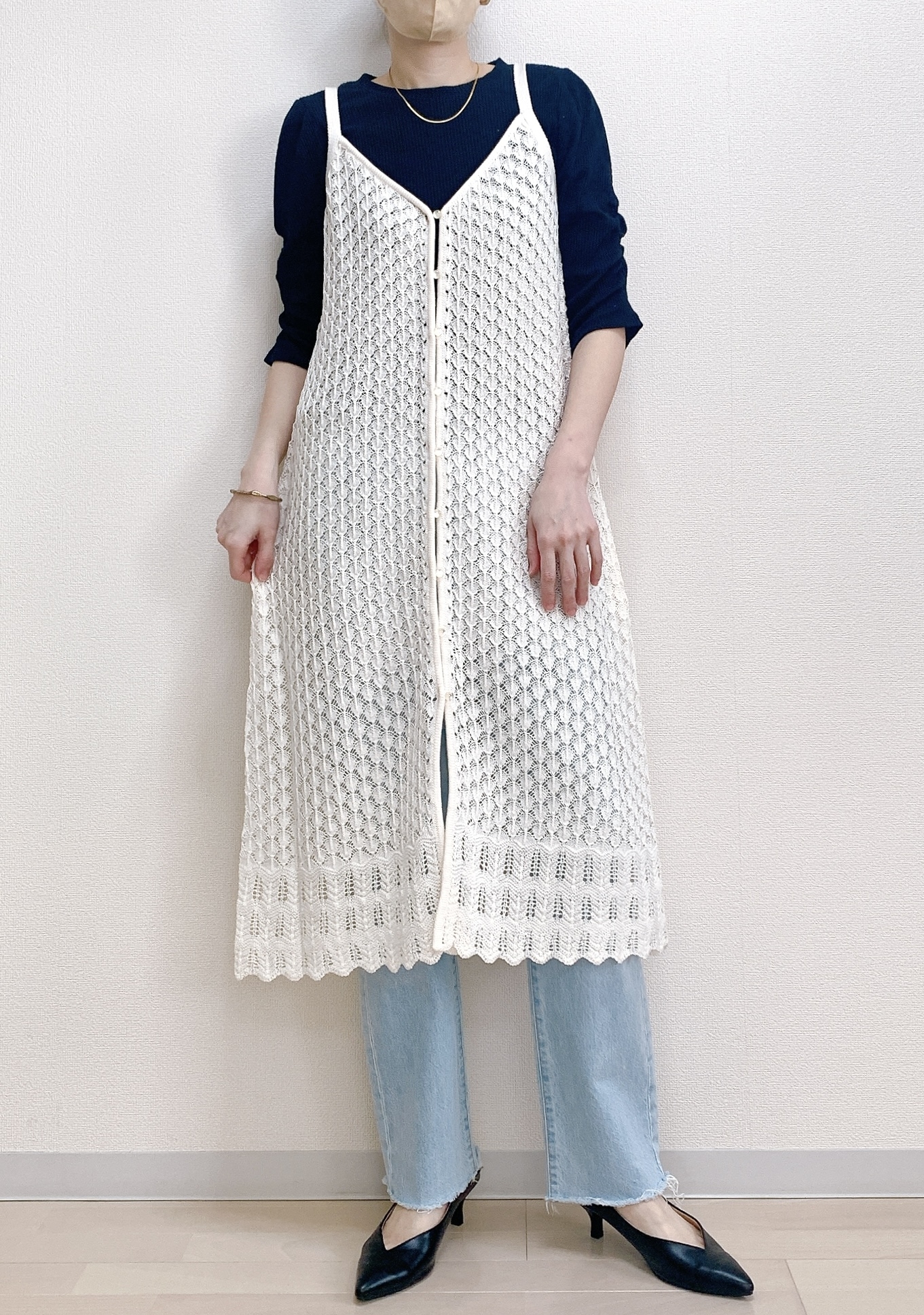 GU(ジーユー)のおすすめのレディースアイテム「透かし編みニットジレ+X」