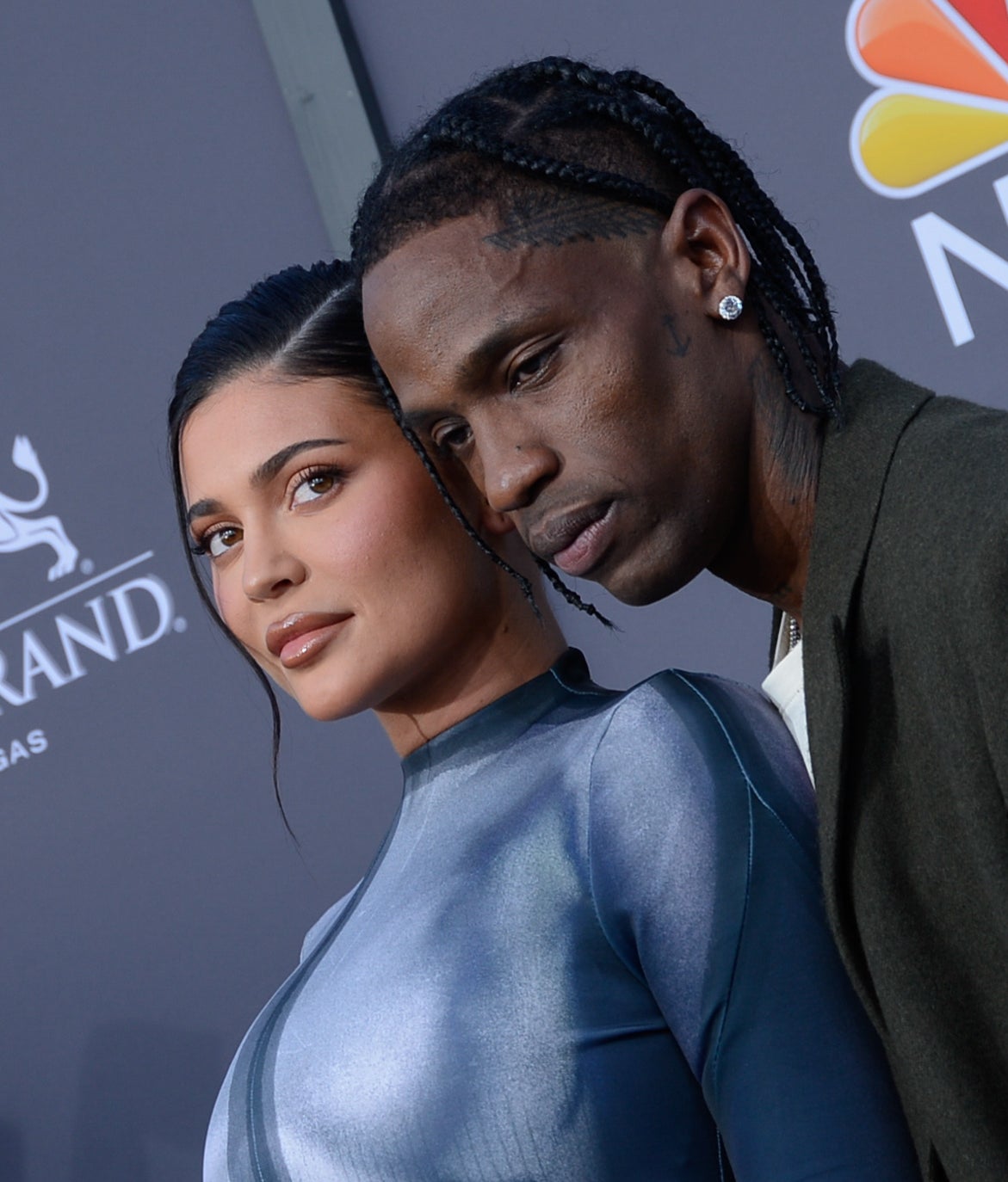 Kylie and Travis Scott on the red carpet