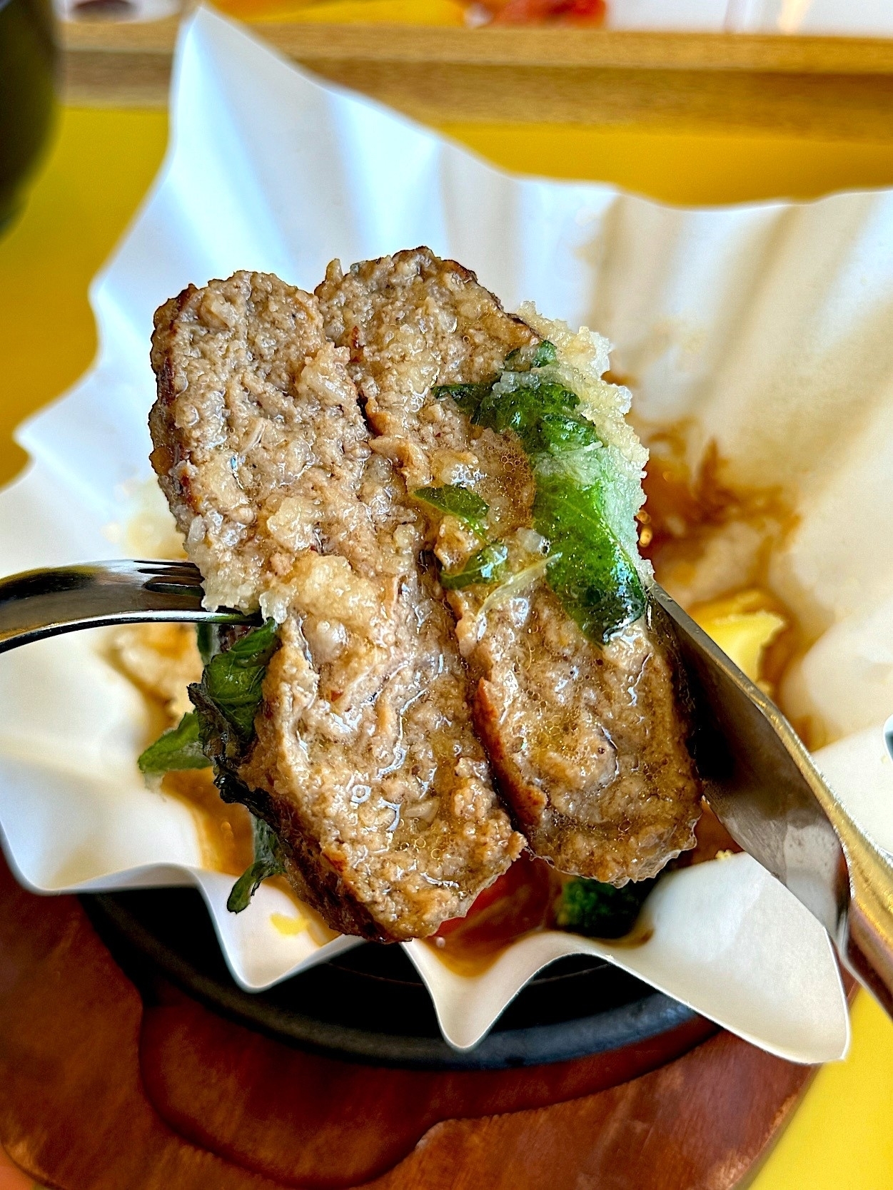 ロイヤルホストのおすすめモーニングメニュー「朝の和風ハンバーグ膳」