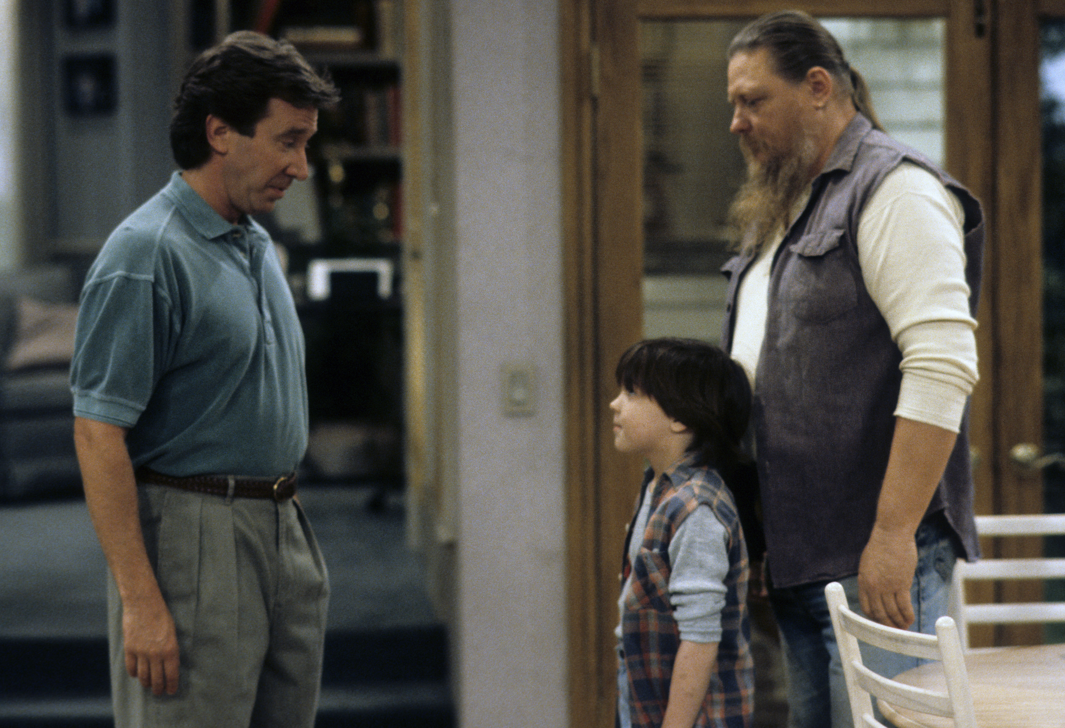 Tim Allen and Earl Hindman with five year old Drake Bell on the set of &quot;Home Improvement&quot;