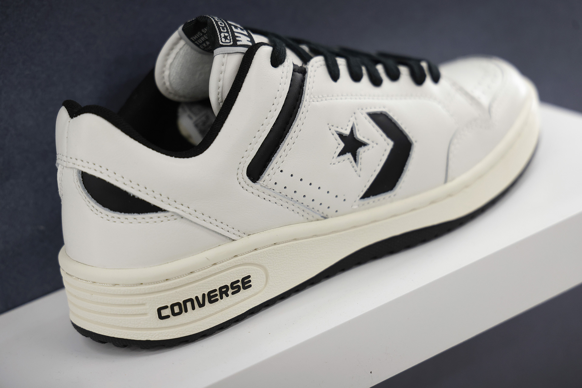 Converse Weapon Low