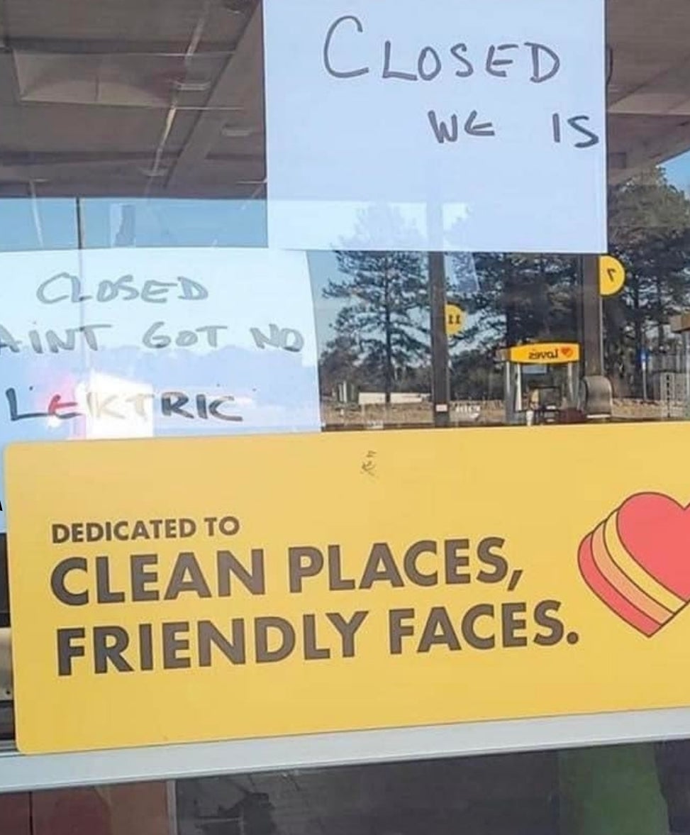 "ain't got no lektric"