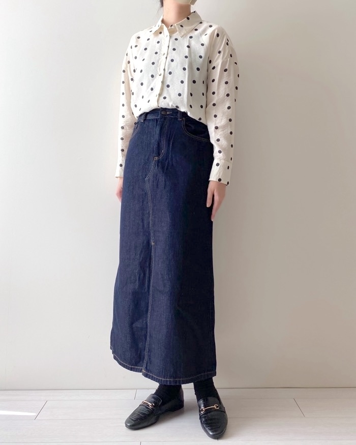 GUのおすすめファッションアイテム「デニムフロントスリットロングスカート(丈標準86.0~93.0cm)」