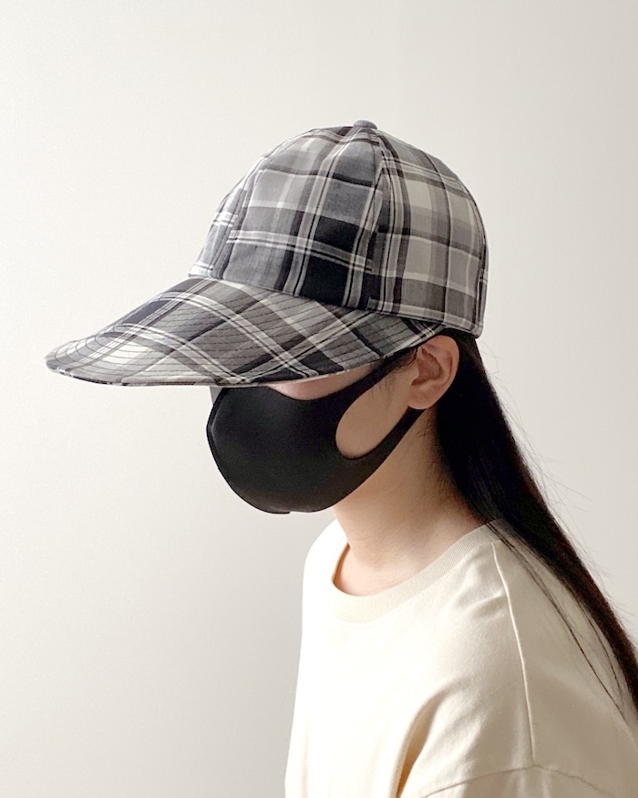 UNIQLO（ユニクロ）のおすすめキャップ「UVカットロングブリムキャップ」