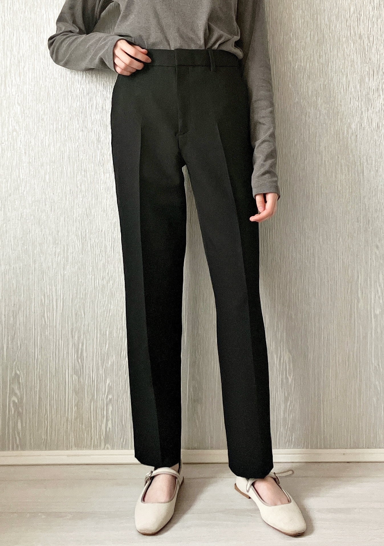 ユニクロのオススメのパンツ「感動スリムパンツ(丈標準70~72cm)」