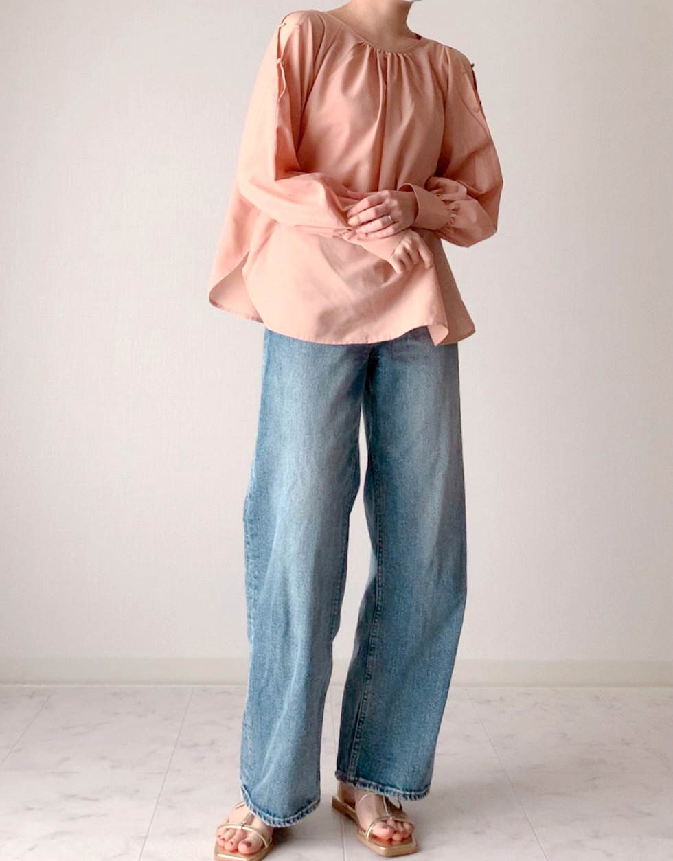 GU(ジーユー)のおすすめファッションアイテム「オープンショルダーブラウス(長袖)Z+E」