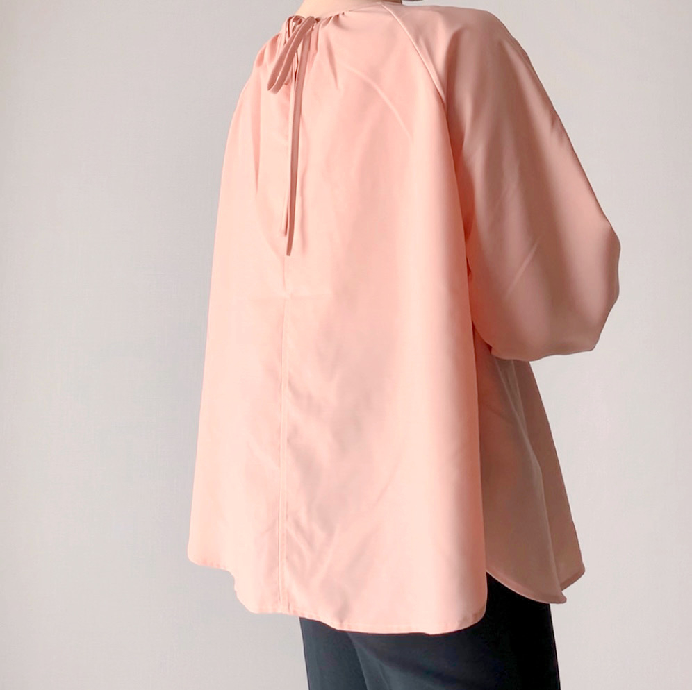 GU(ジーユー)のおすすめファッションアイテム「オープンショルダーブラウス(長袖)Z+E」