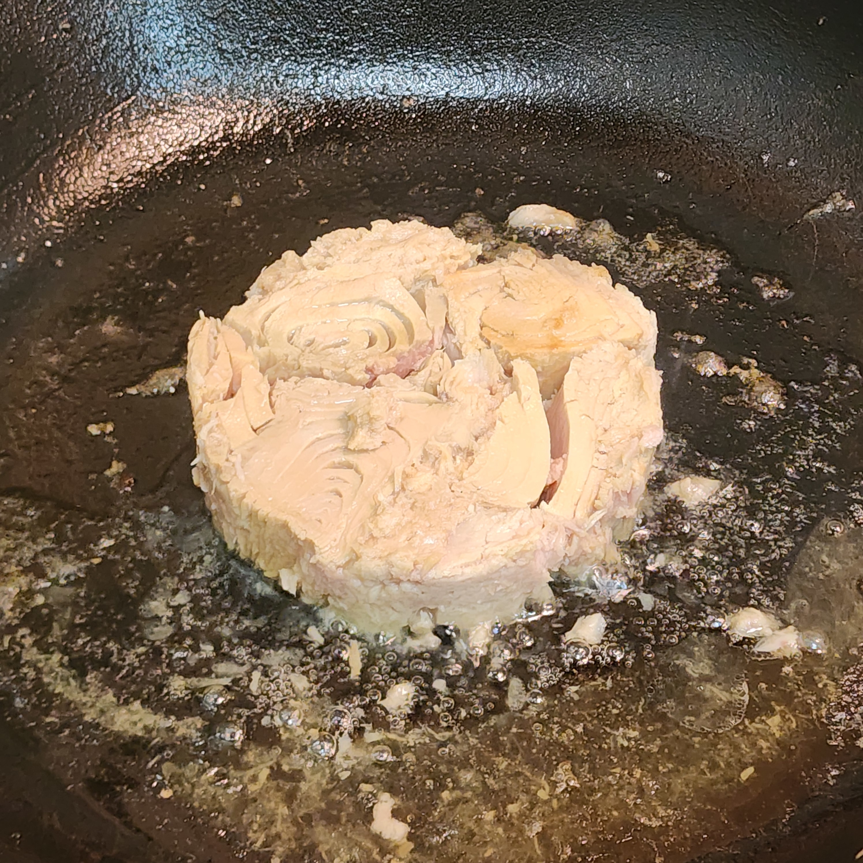 ドン・キホーテのおすすめフード「贅沢な塊ツナ 3缶パック」