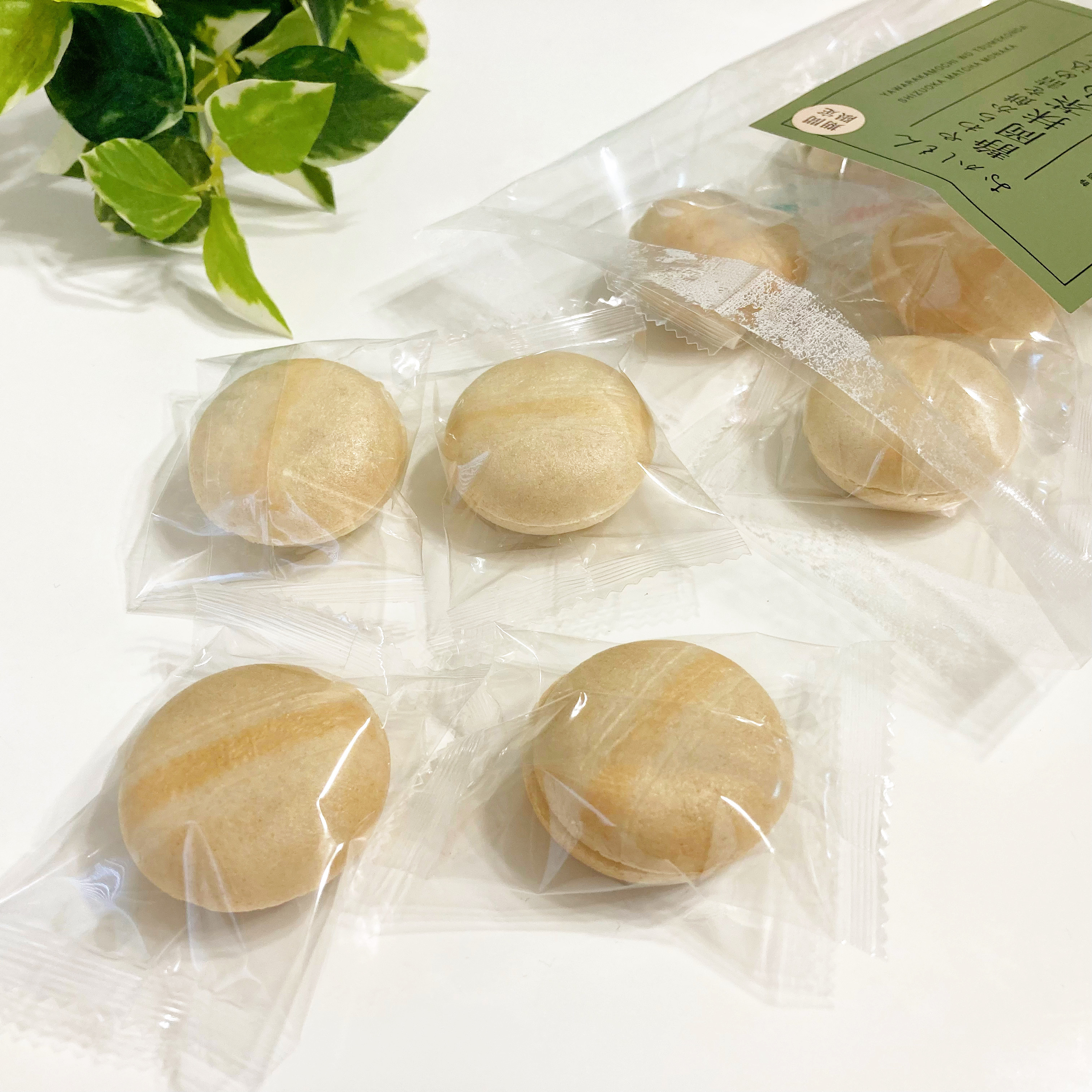 3COINS(スリーコインズ)の期間限定スイーツ「やわらか餅を詰め込んだ静岡抹茶もなか」