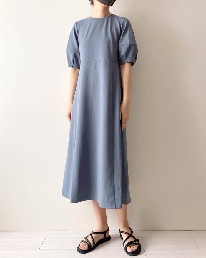 GU(ジーユー)のおすすめワンピース「ランタンスリーブワンピース(5分袖)Z+E」