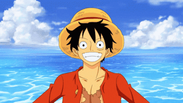 Personaje de anime Monkey D. Luffy de One Piece con sombrero de paja y sonriendo, fondo de océano