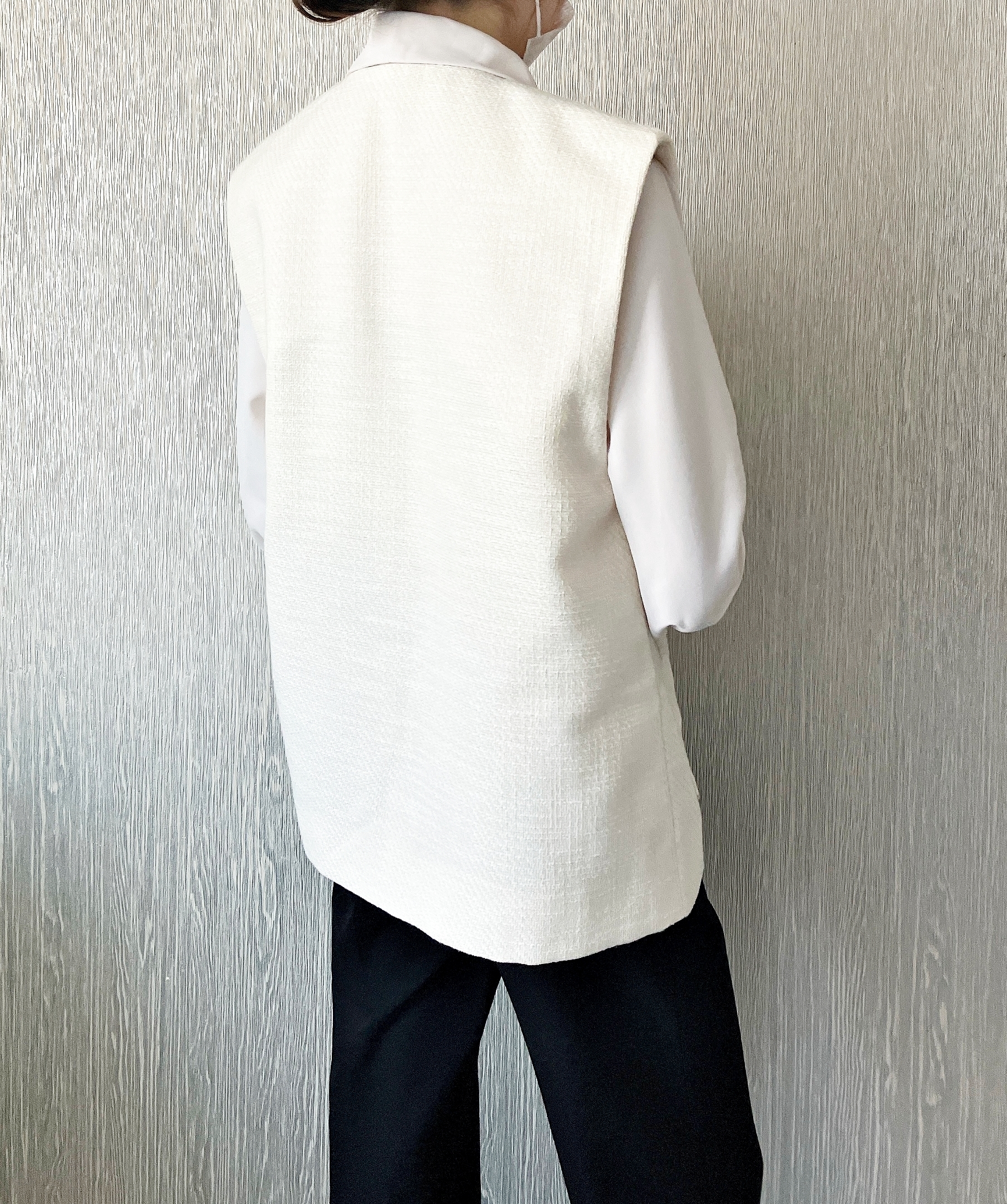 Honeys（ハニーズ）のおすすめベスト「ツイードベスト」