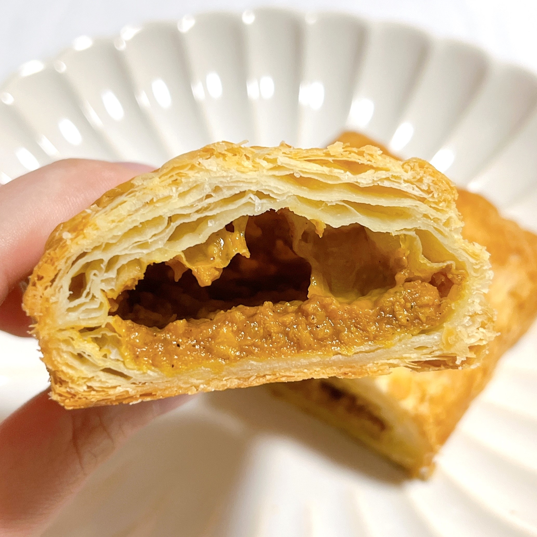 ミスタードーナツのオススメのパイ「36種スパイスで作ったカレーパイ」