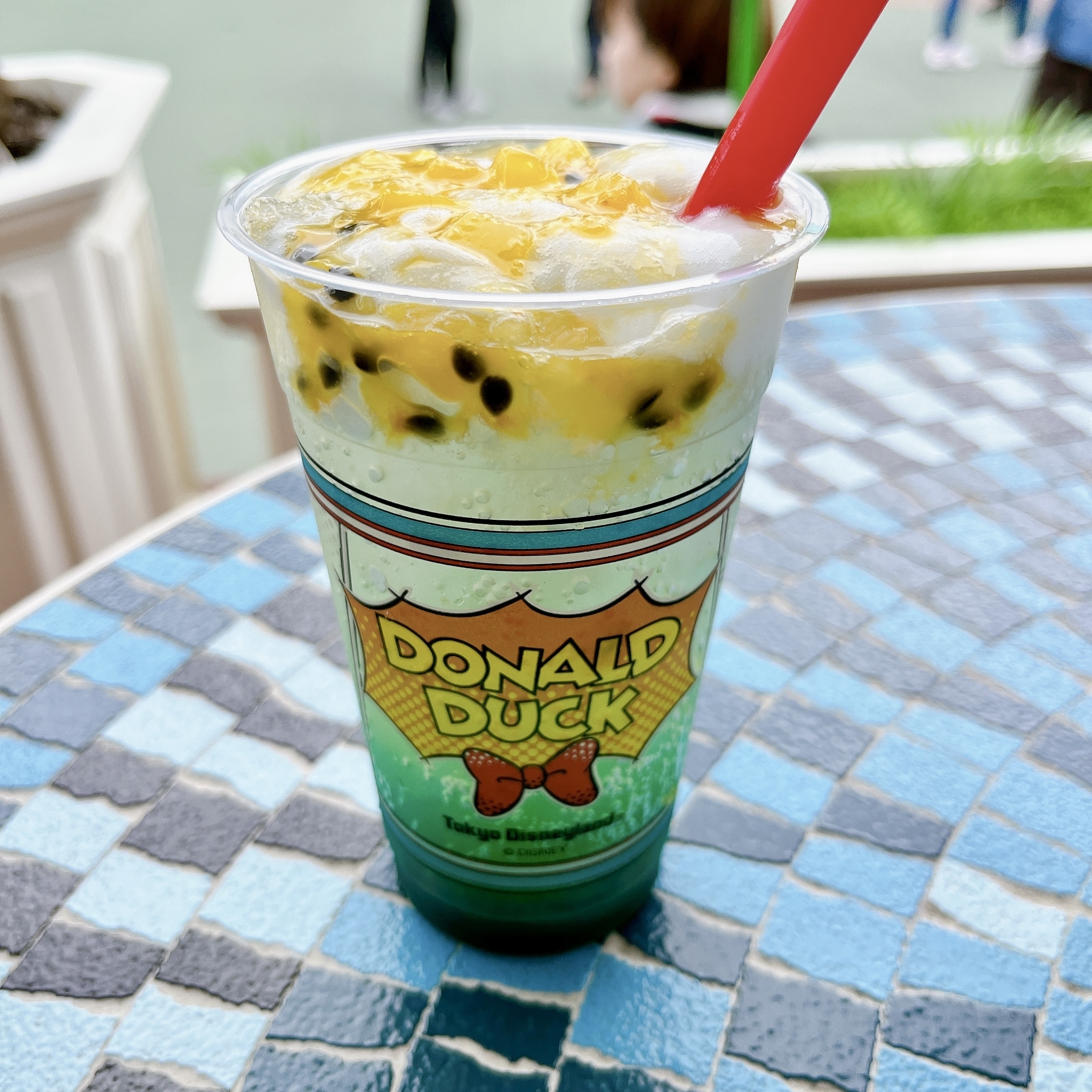 これ飲むためにパーク行きたい！ディズニーランドの「ドナルドみたいな