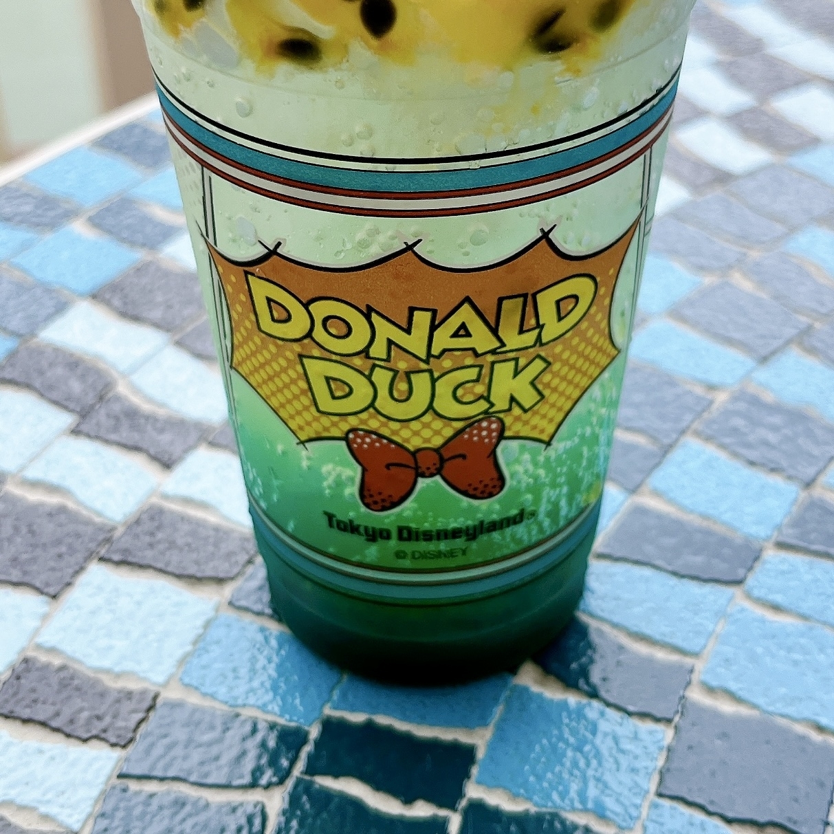 画像】ディズニーランドで見つけた「スパークリングゼリードリンク」が