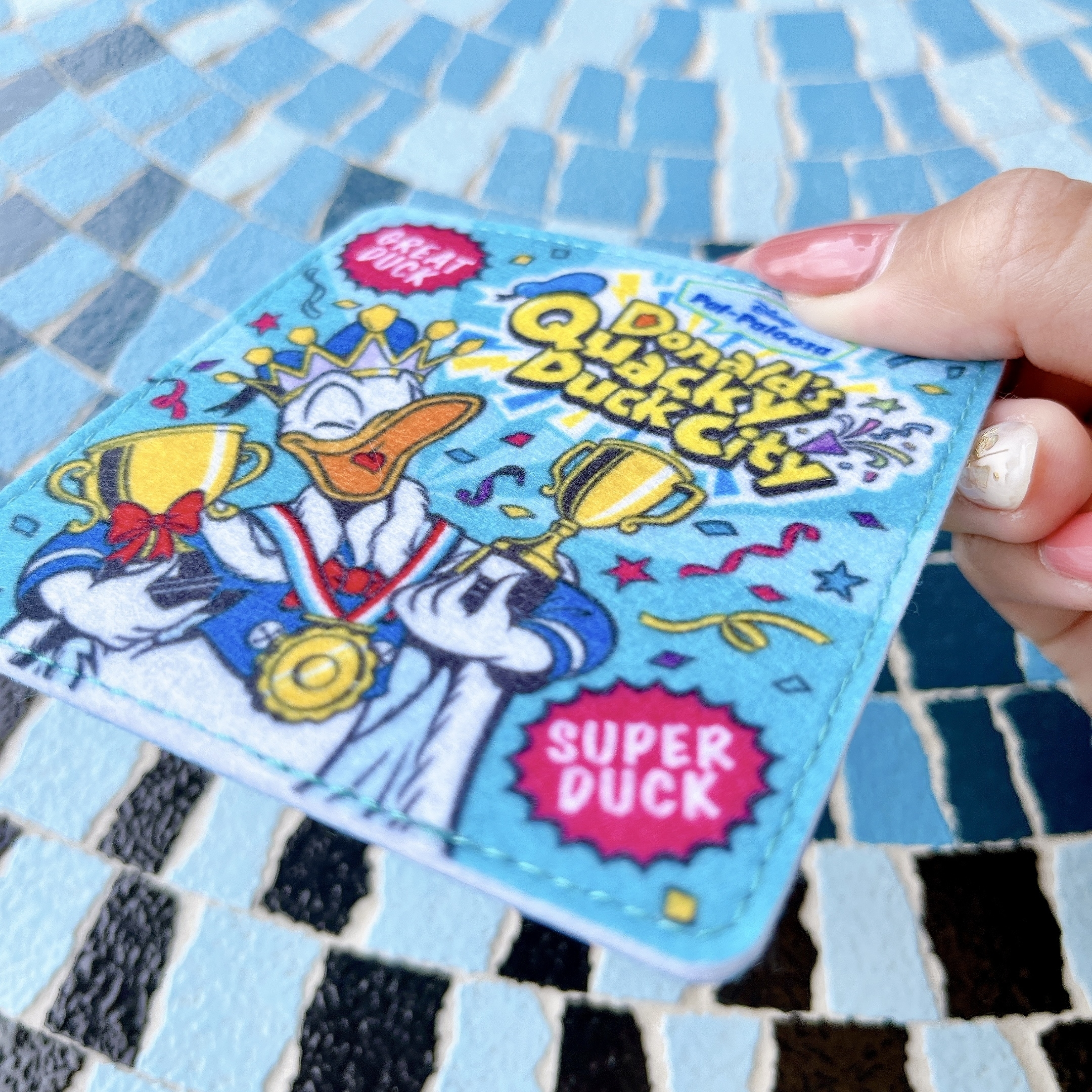 ディズニーランドで見つけたおすすめドリンク「スパークリングゼリードリンク（トロピカルフルーツ＆オレンジ）、スーベニアコースター付き」