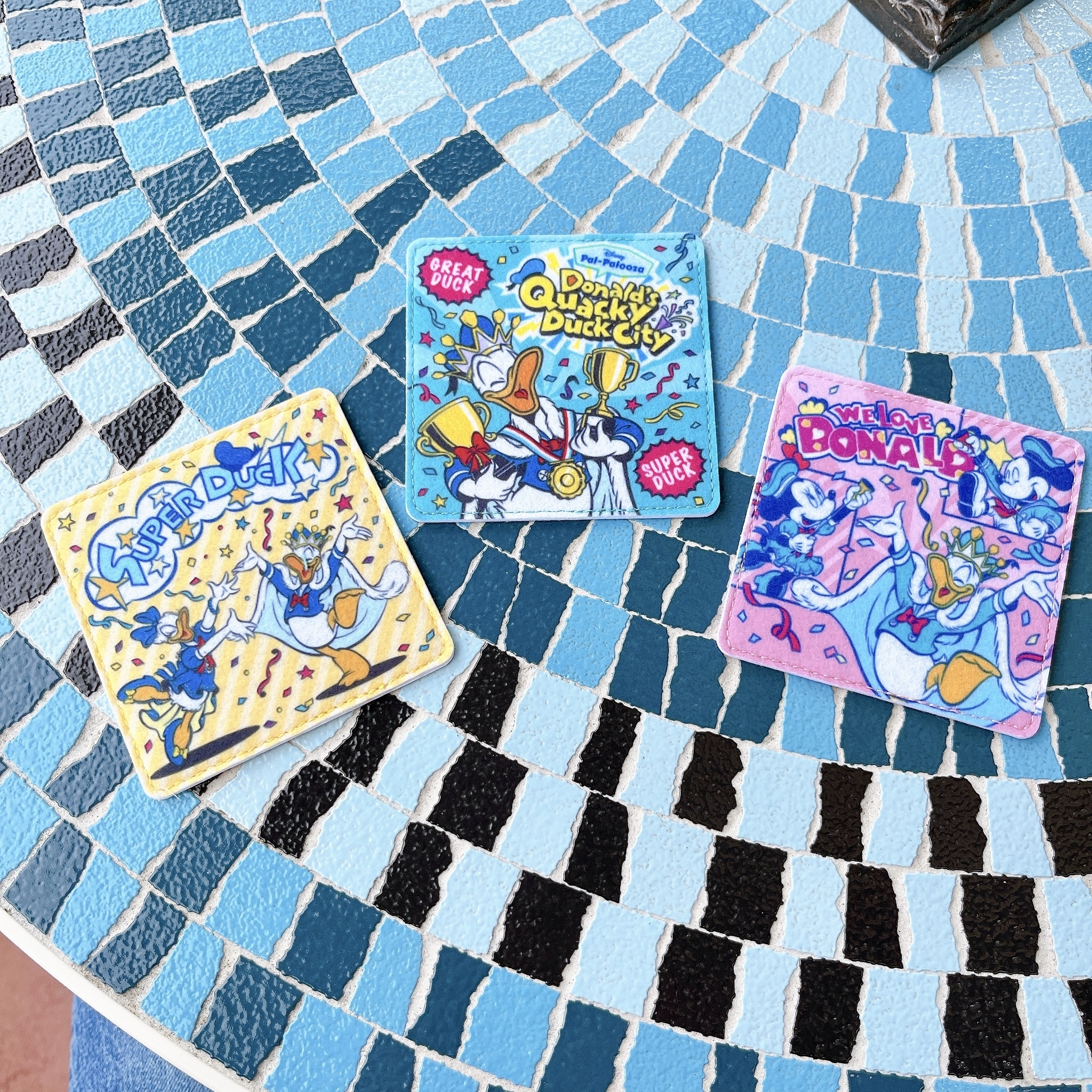 ディズニーランドで見つけたおすすめドリンク「スパークリングゼリードリンク（トロピカルフルーツ＆オレンジ）、スーベニアコースター付き」