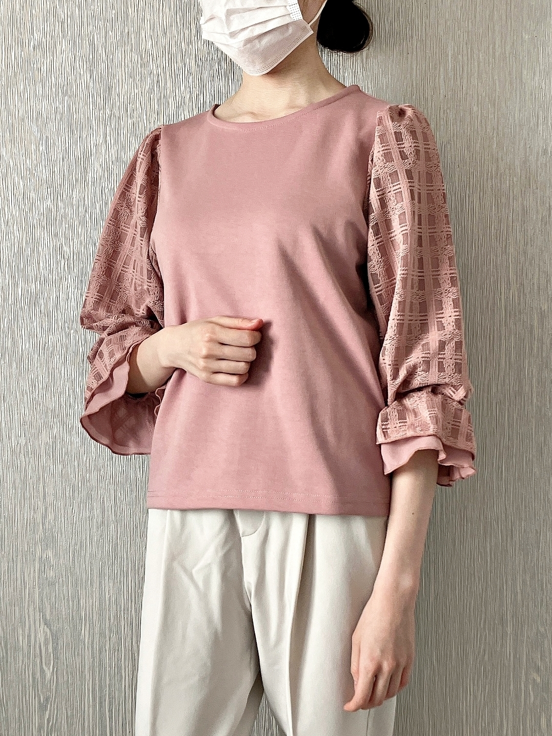 ハニーズのおすすめファッションアイテム「7分袖チュールトップス」