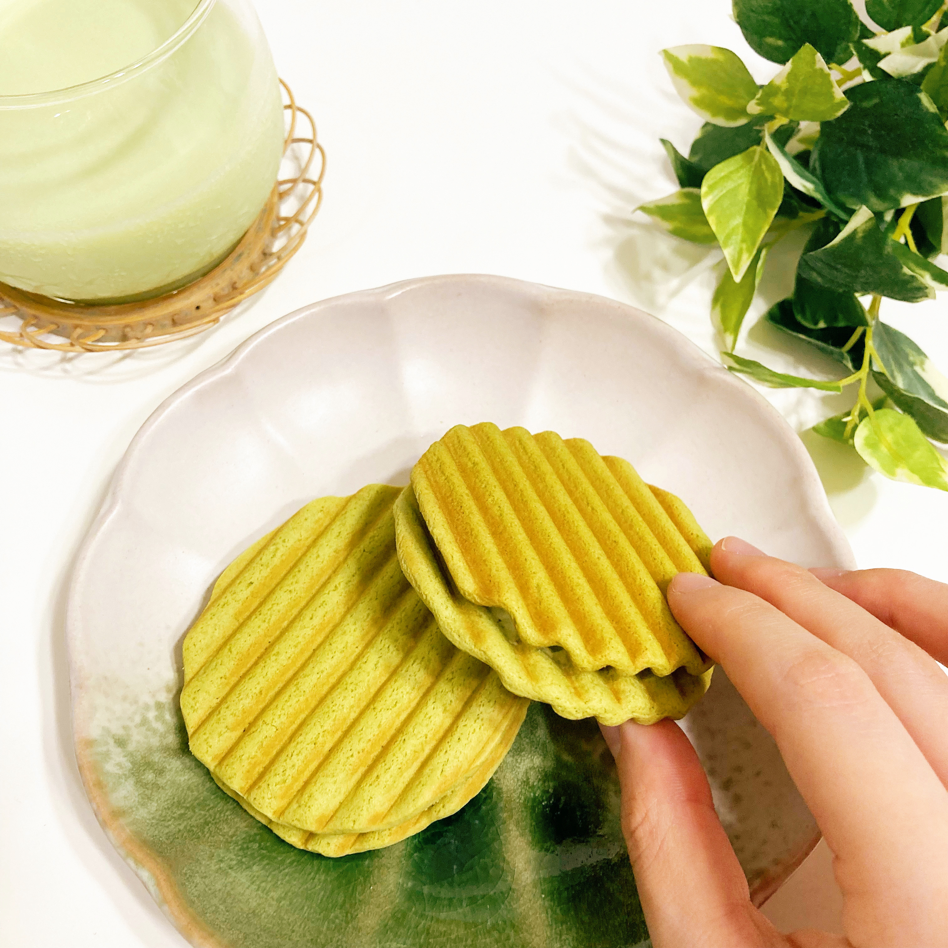 3COINS（スリーコインズ）の季節限定お菓子「ヴァッフェル 宇治抹茶」