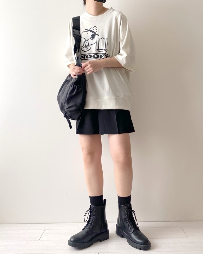 GUのおすすめトップス「スウェT(5分袖)Peanuts 1」