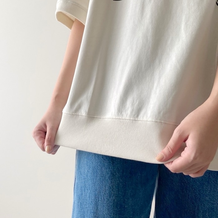 GUのおすすめトップス「スウェT(5分袖)Peanuts 1」