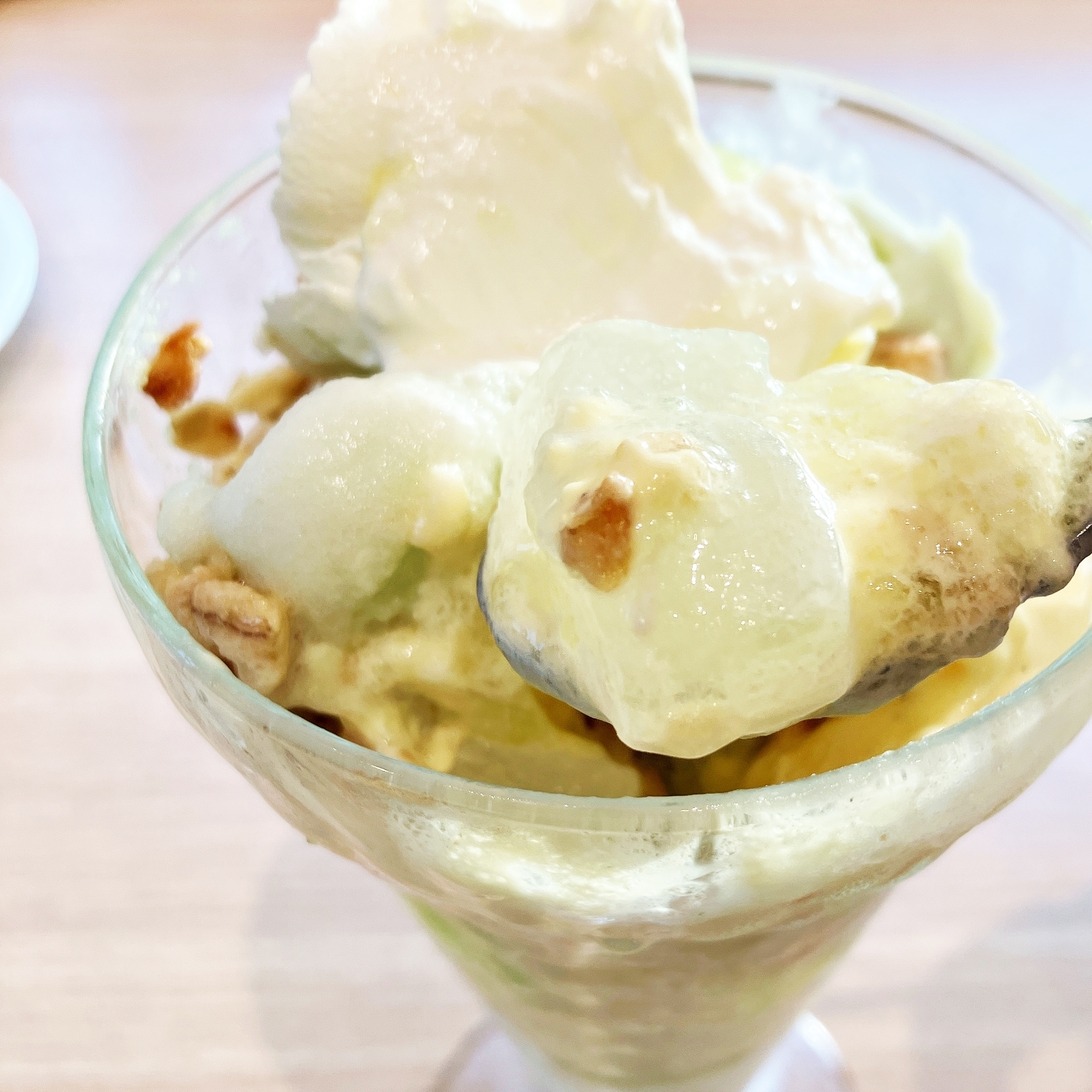 Denny's(デニーズ)のおすすめパフェ「マスクメロンのザ・サンデー」