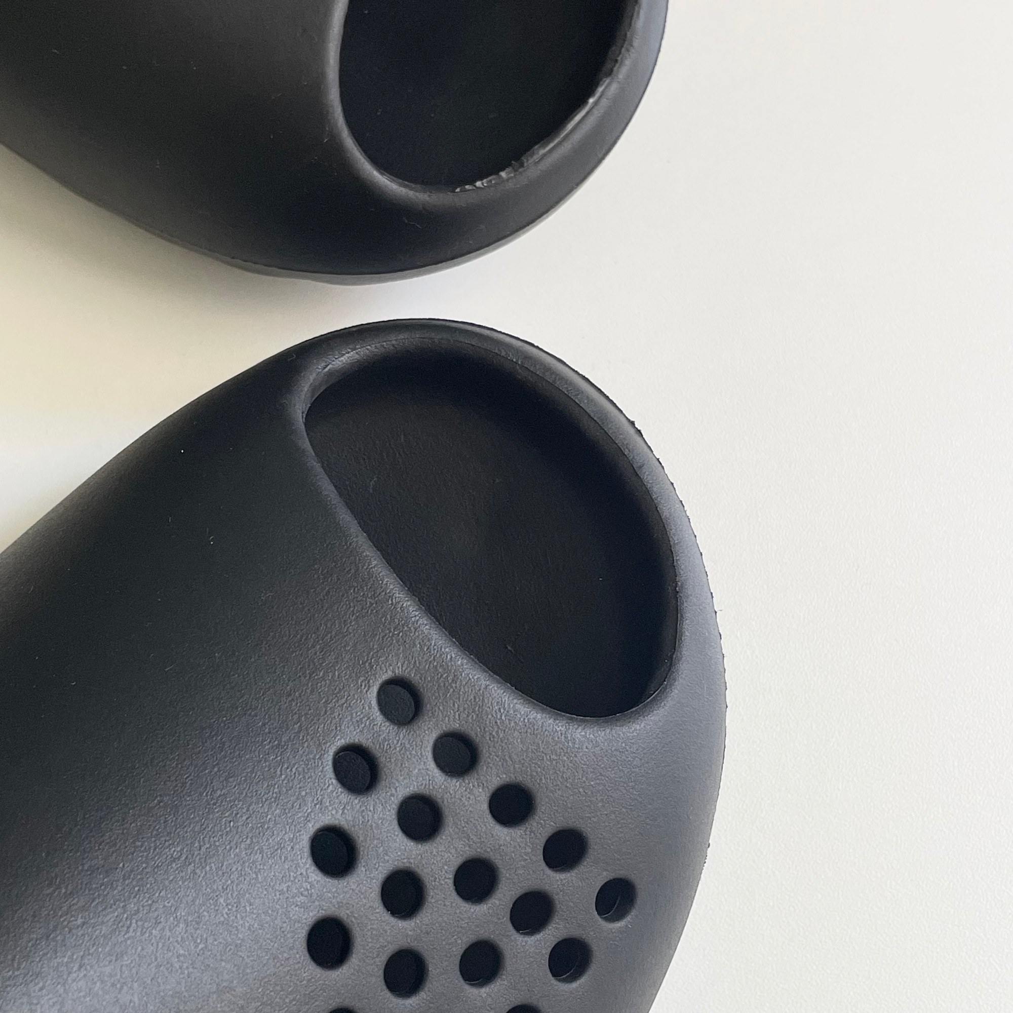 FamilyMart(ファミリーマート)のおすすめファッションアイテム「サンダル」