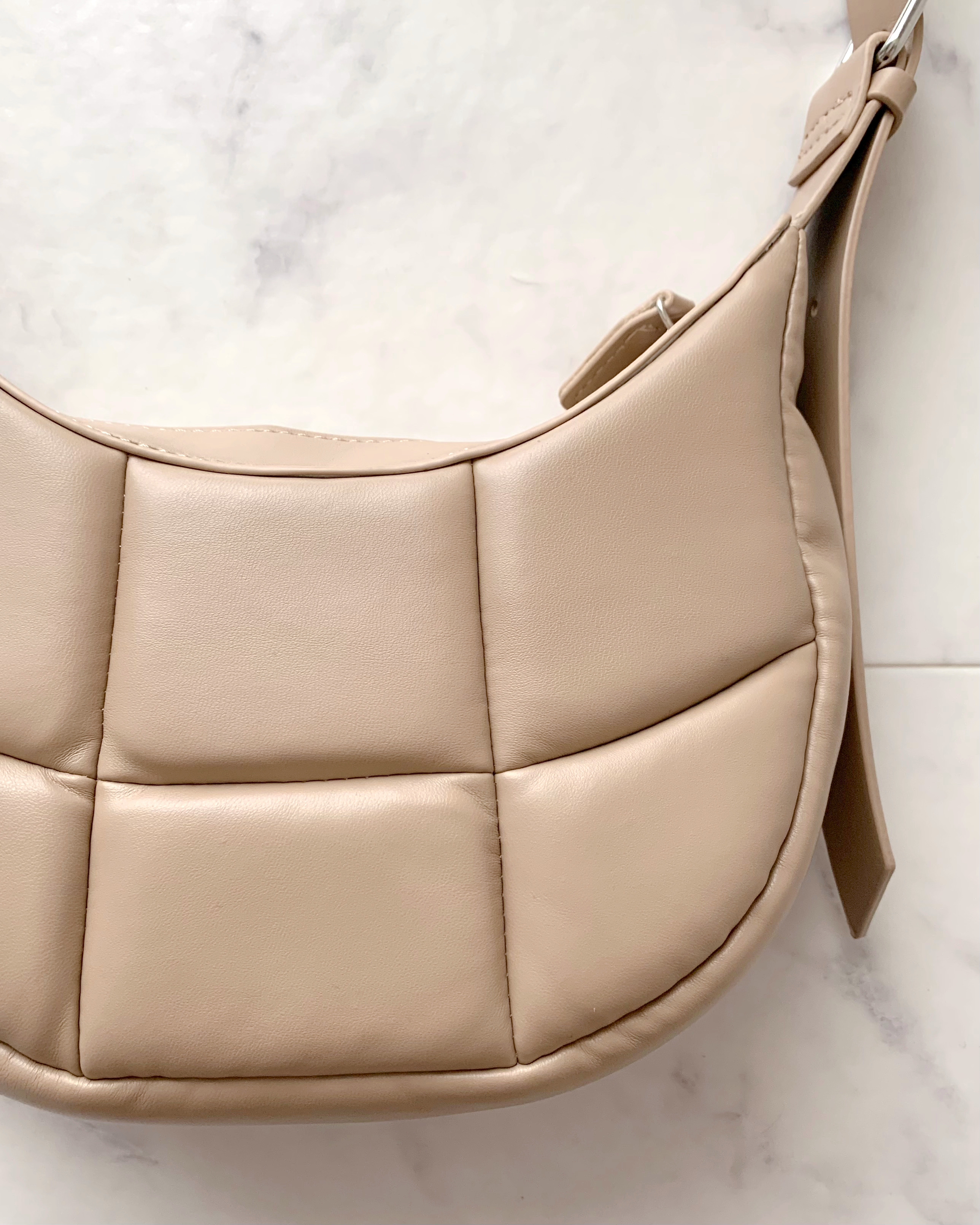 しまむらのおすすめファッションアイテム「TT*ハーフムーンキルトSLD」