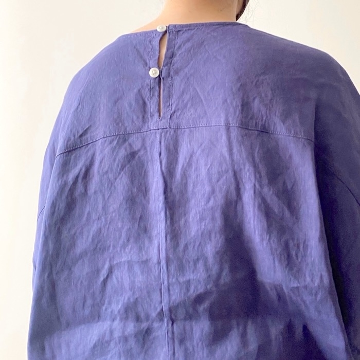 無印良品のおすすめトップス「婦人 ヘンプ レーヨン 半袖ブラウス」