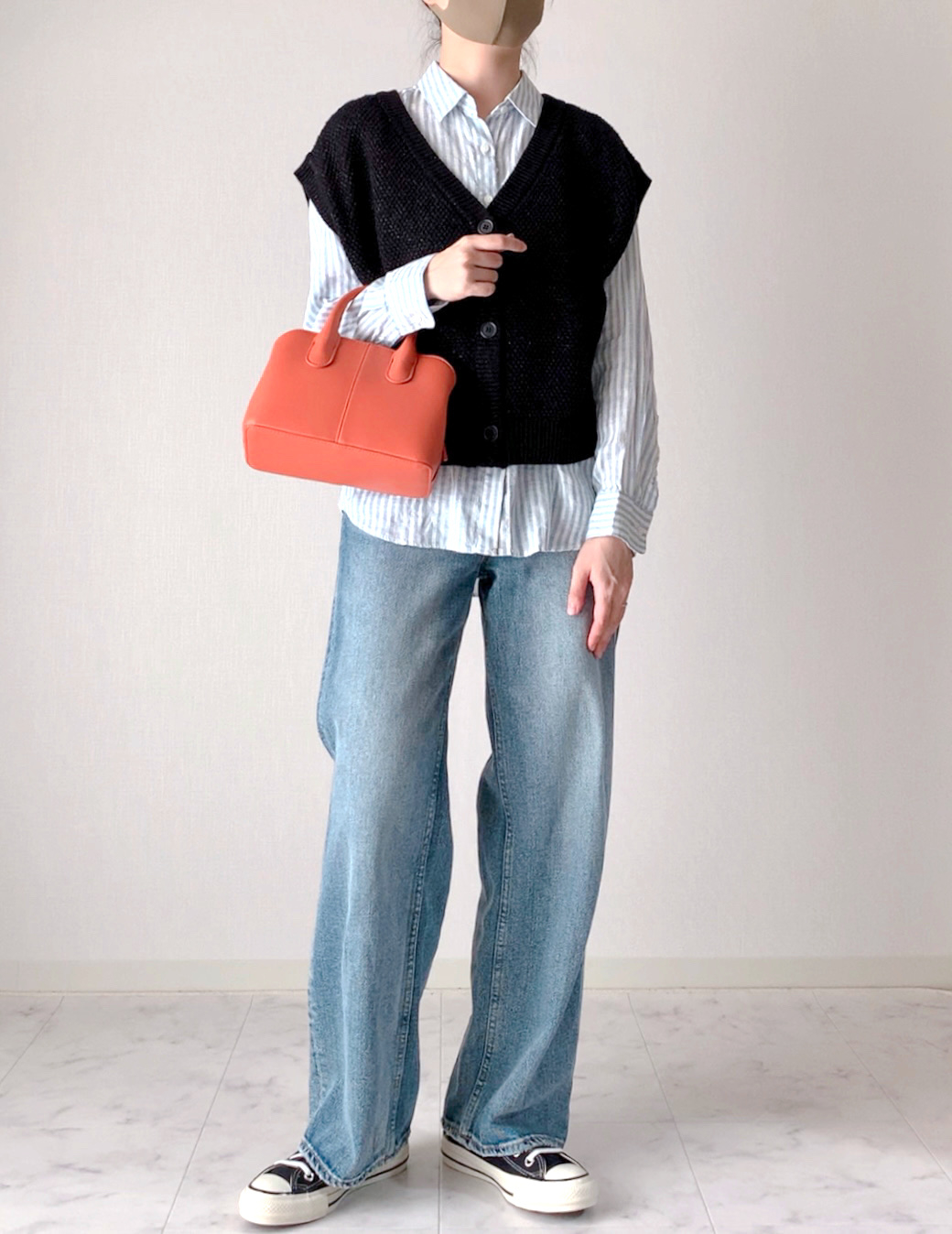 GUのおすすめファッションアイテム「ボストンスクエアショルダーバッグ+E」