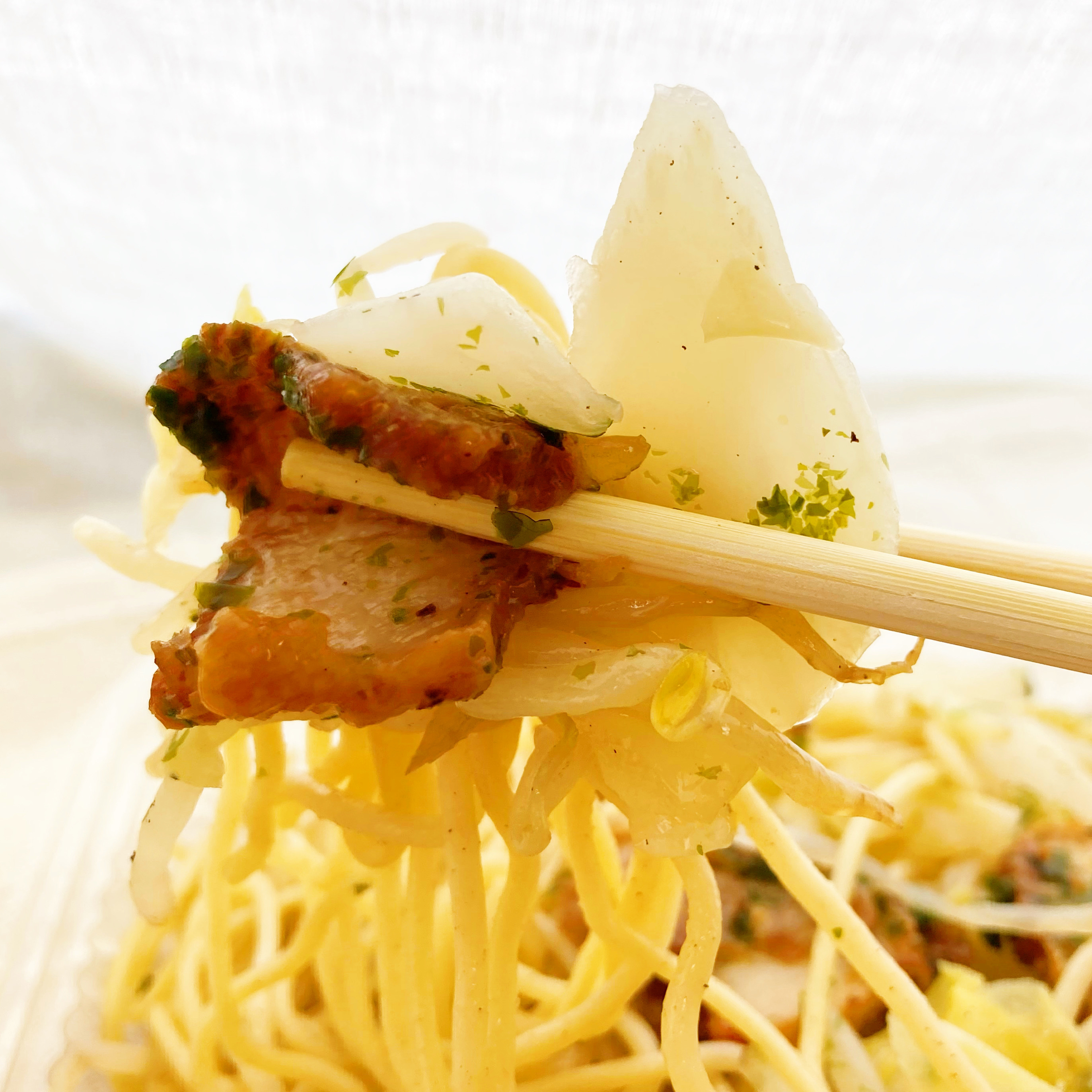 LAWSON(ローソン)の新商品「大盛塩焼そば」