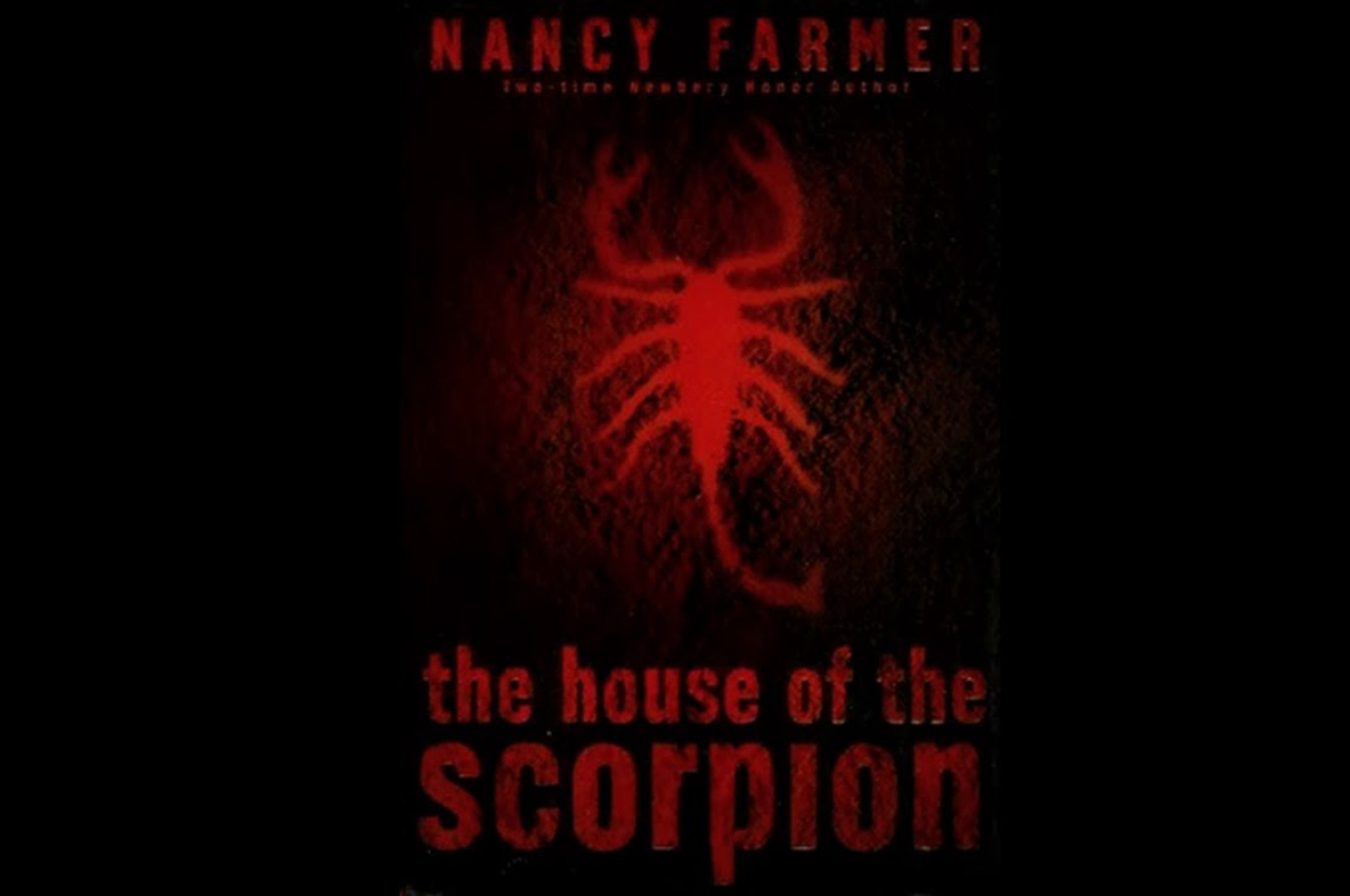 Book cover of &quot;The House of the Scorpion&quot; by Nancy Farmer with a stylized scorpion graphic