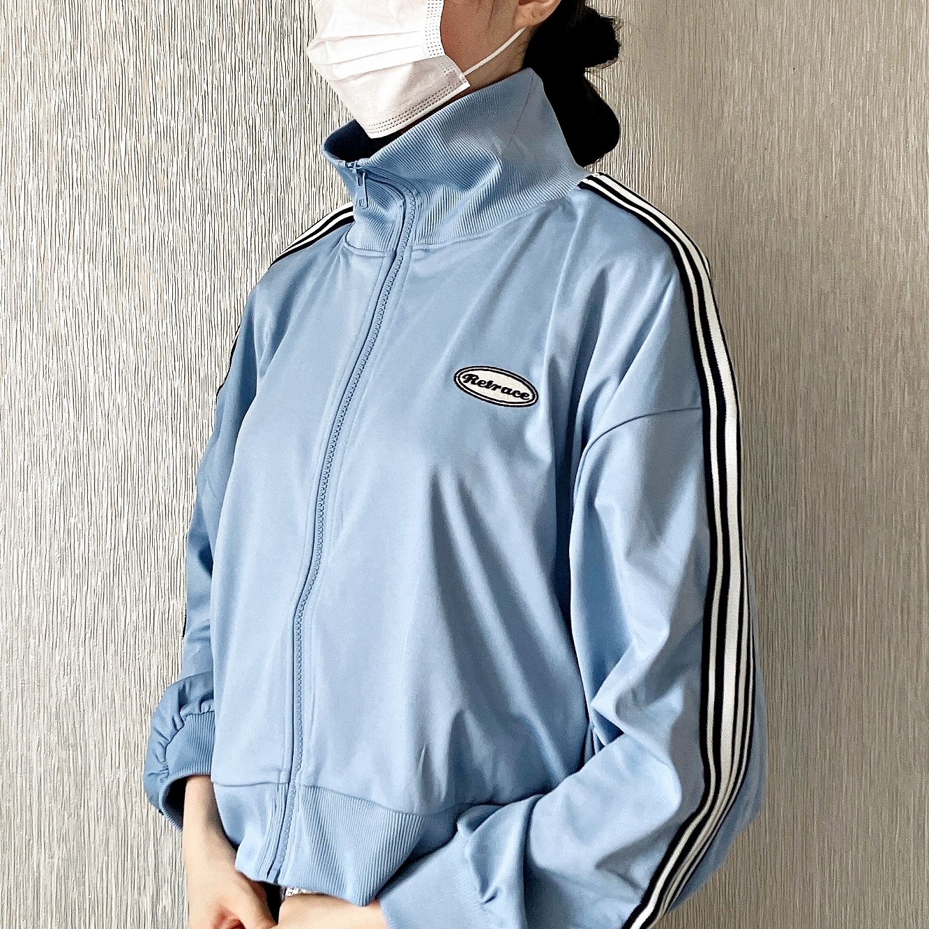 Honeys（ハニーズ）のおすすめジャケット「ゆるトラックジャケット」