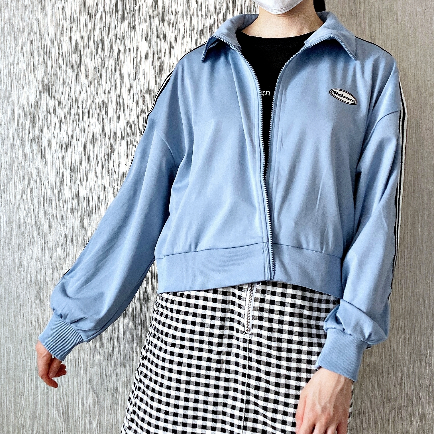 Honeys（ハニーズ）のおすすめジャケット「ゆるトラックジャケット」