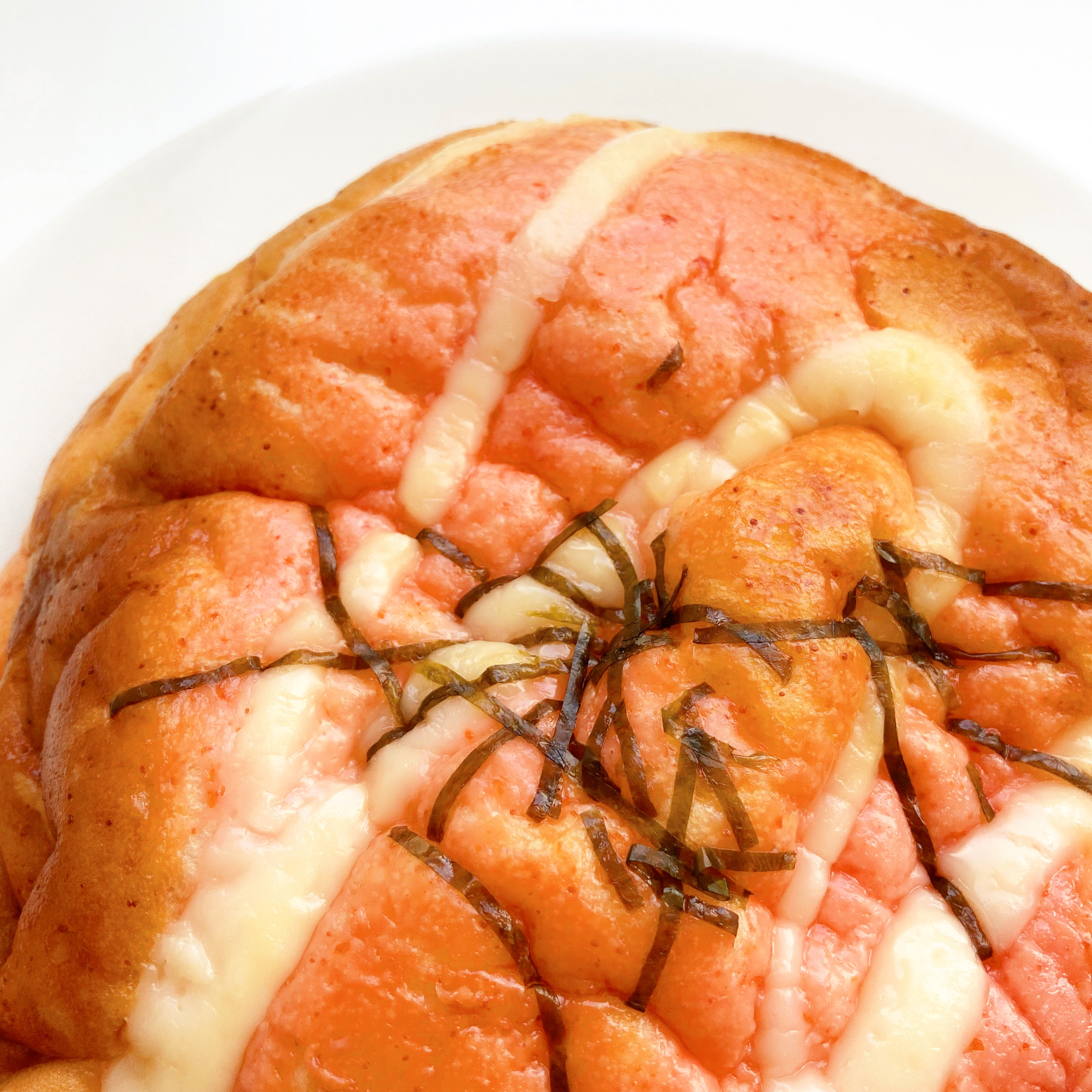 LAWSON(ローソン)のおすすめ惣菜パン「明太マヨネーズパン」